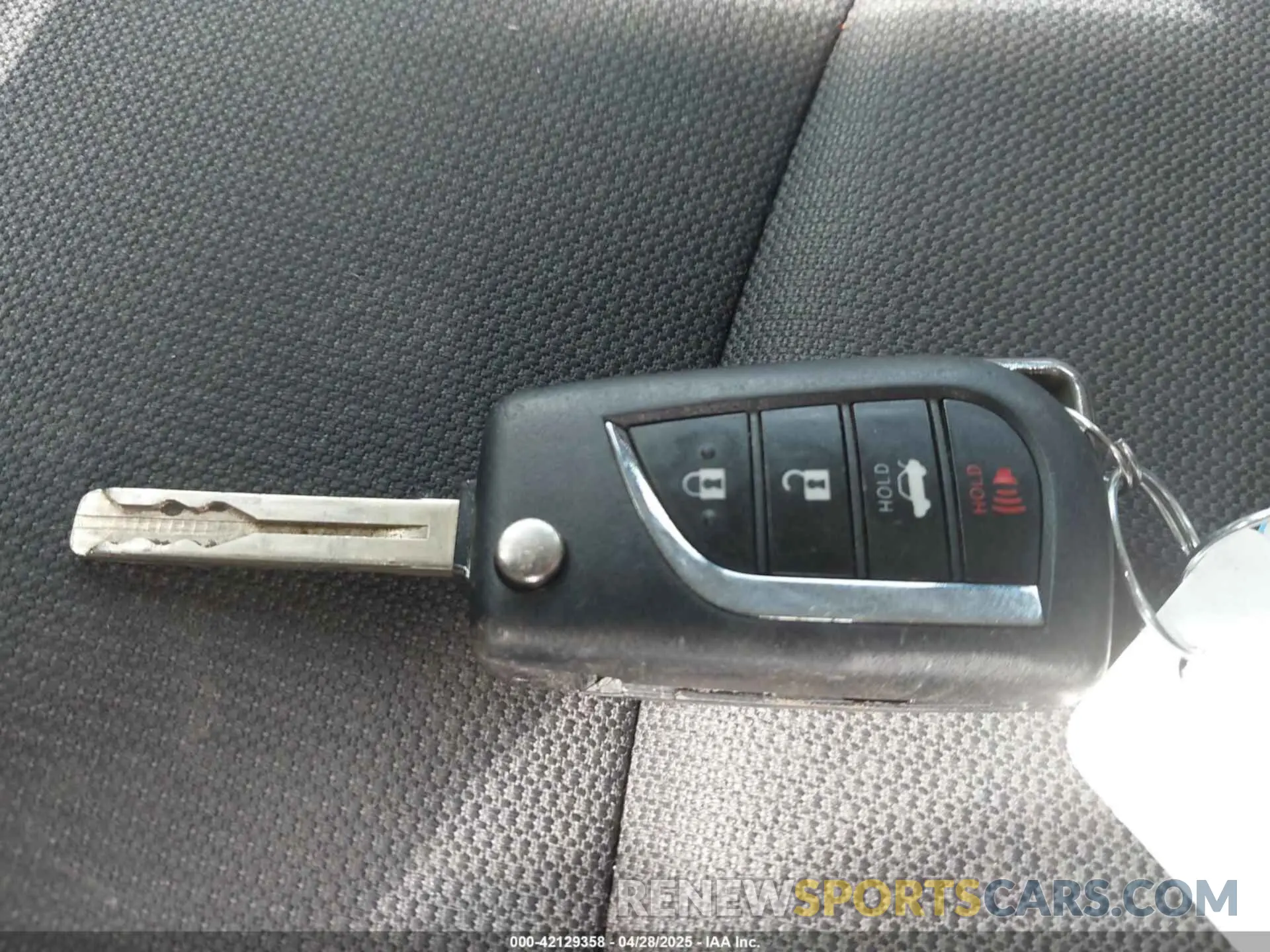 11 Фотография поврежденного автомобиля 5YFEPMAE3MP178659 TOYOTA COROLLA 2021