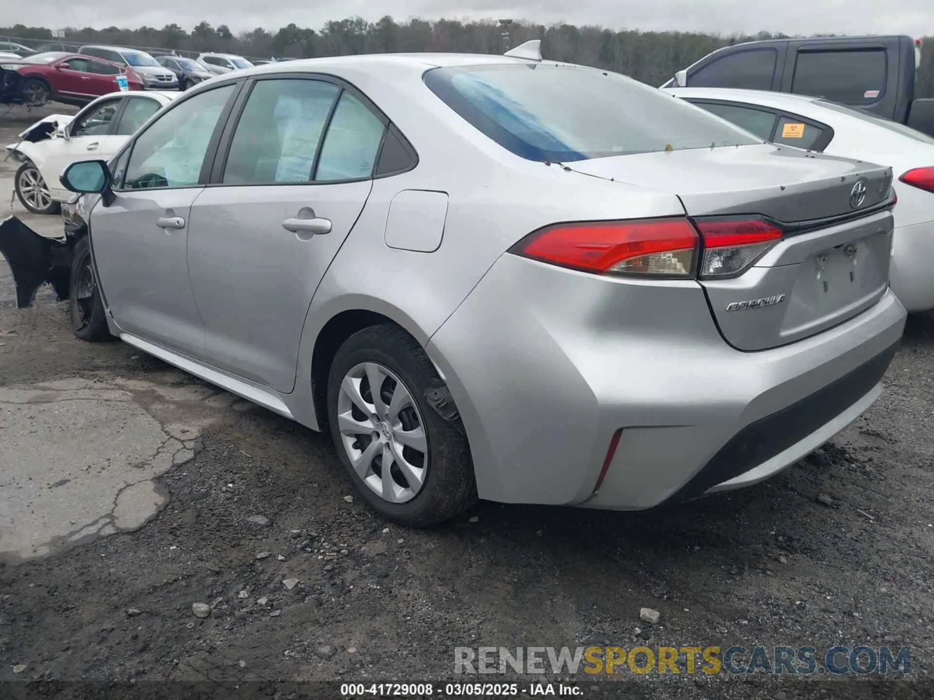 3 Photograph of a damaged car 5YFEPMAE3MP180539 TOYOTA COROLLA 2021