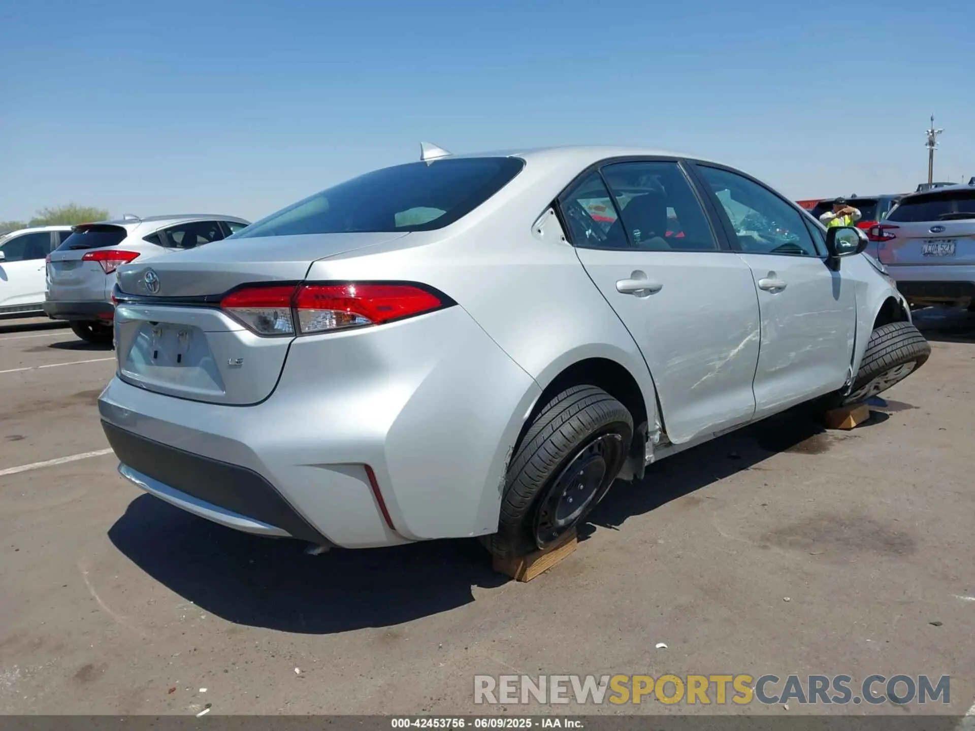 4 Фотография поврежденного автомобиля 5YFEPMAE3MP189970 TOYOTA COROLLA 2021