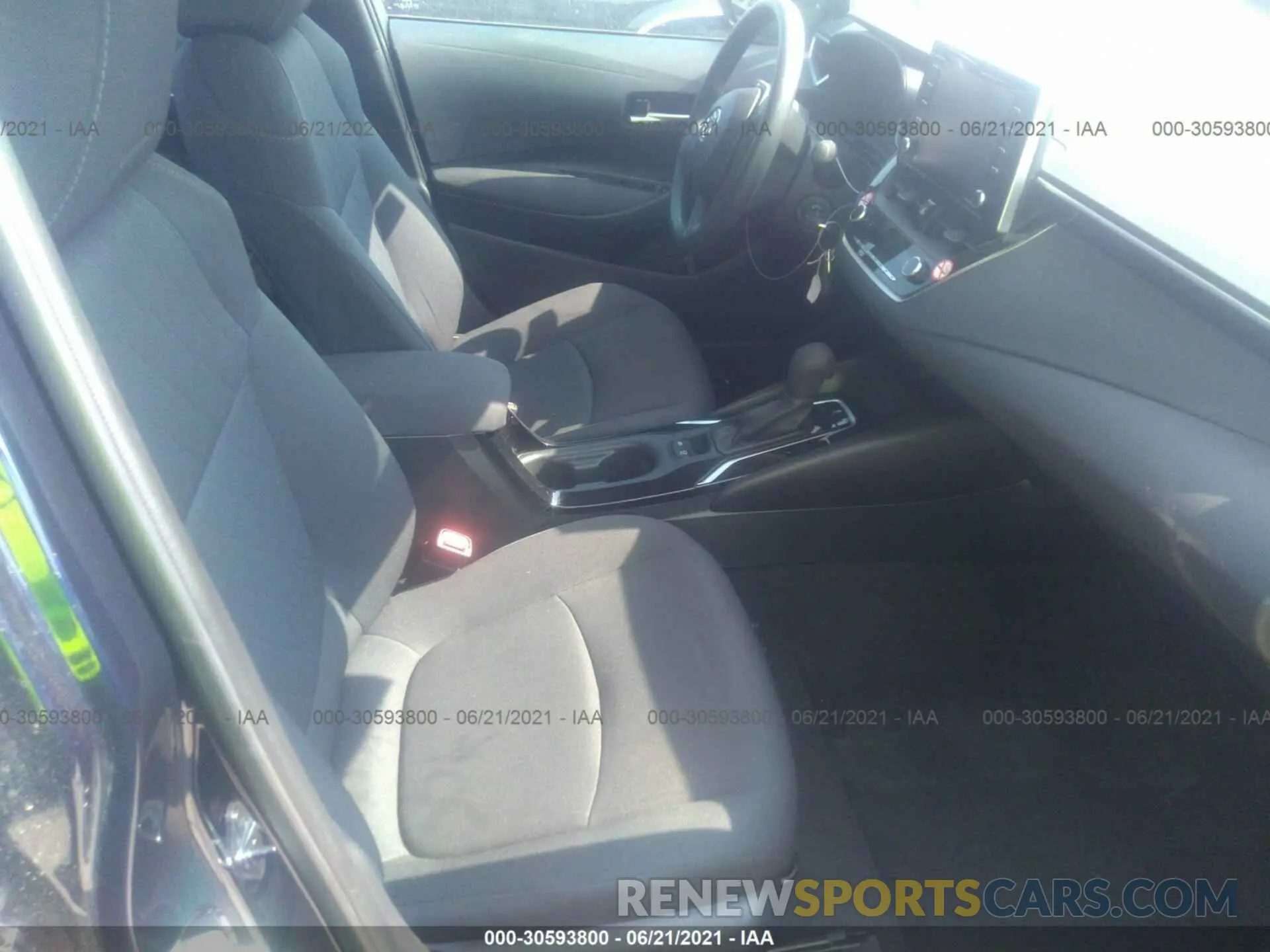 5 Photograph of a damaged car 5YFEPMAE3MP190889 TOYOTA COROLLA 2021