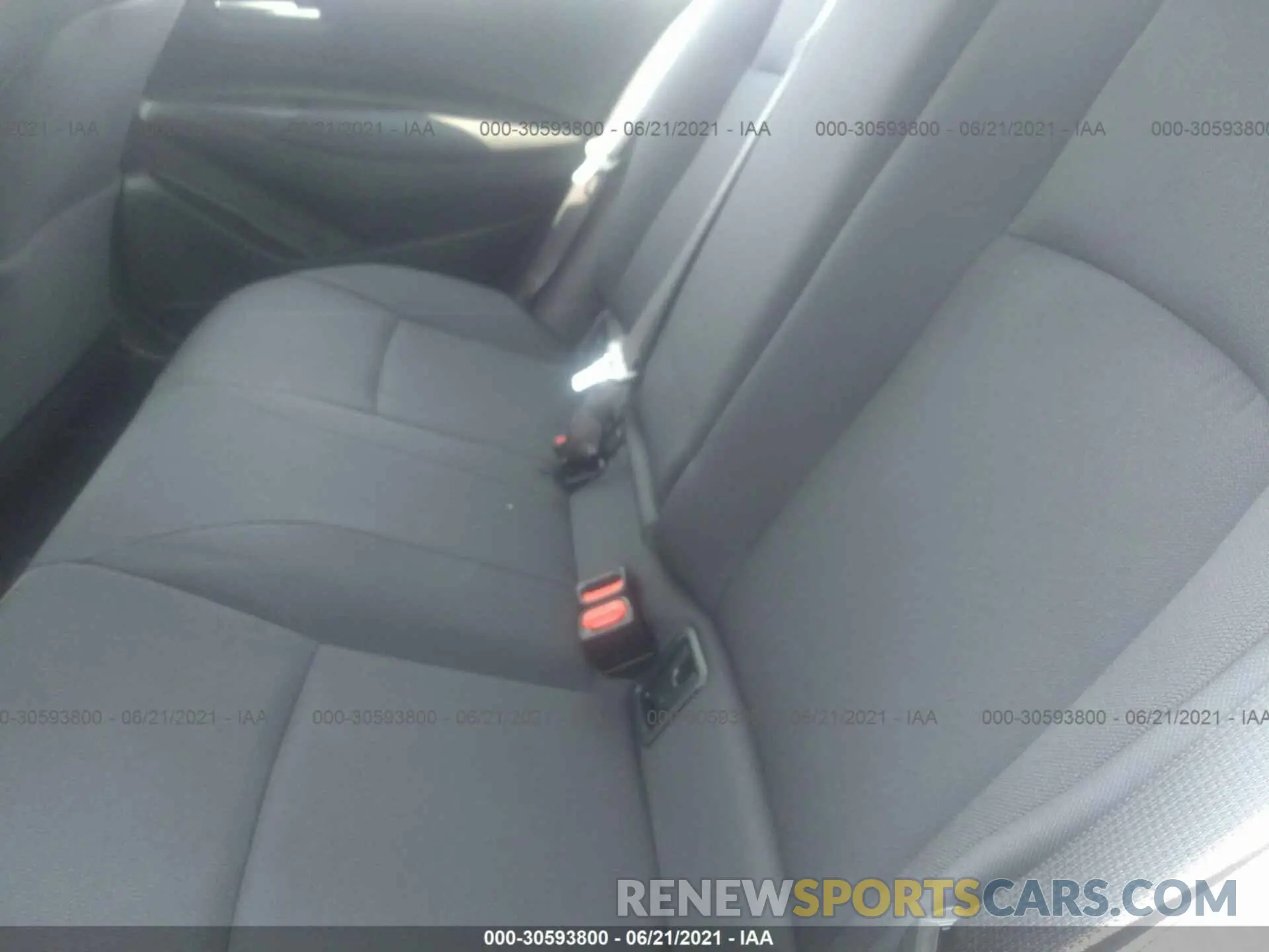 8 Photograph of a damaged car 5YFEPMAE3MP190889 TOYOTA COROLLA 2021