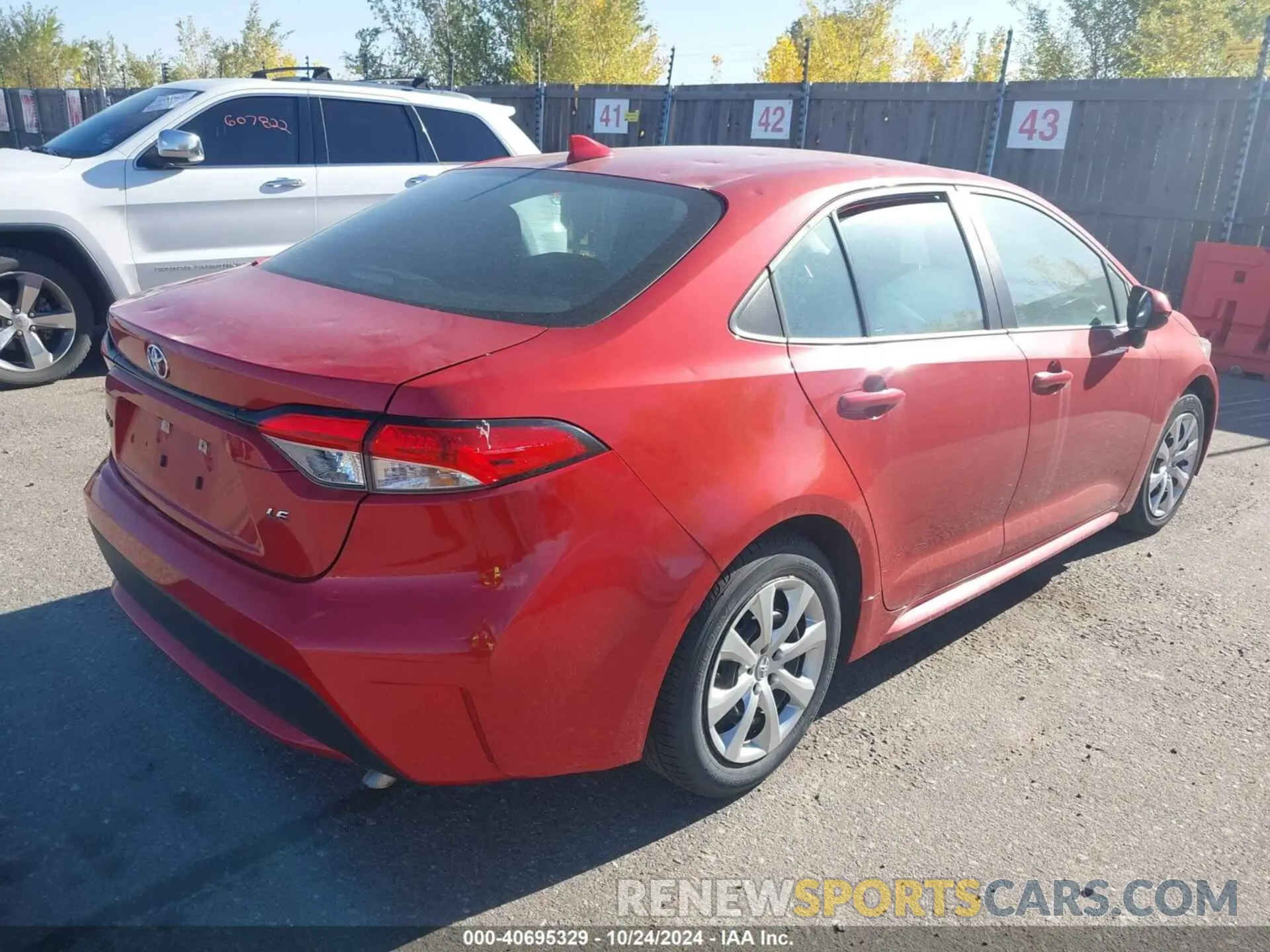 4 Фотография поврежденного автомобиля 5YFEPMAE3MP209943 TOYOTA COROLLA 2021