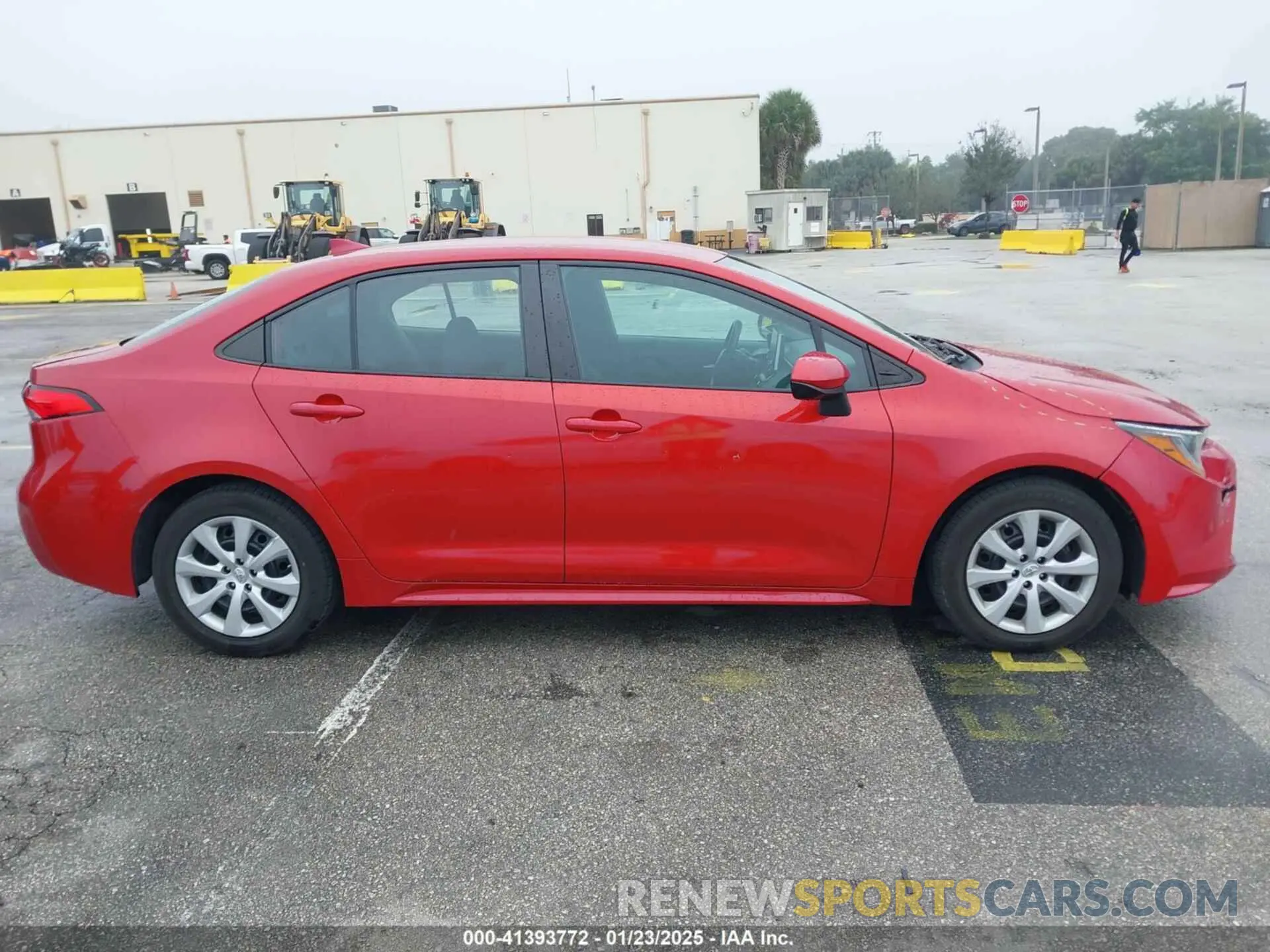 13 Photograph of a damaged car 5YFEPMAE3MP210784 TOYOTA COROLLA 2021