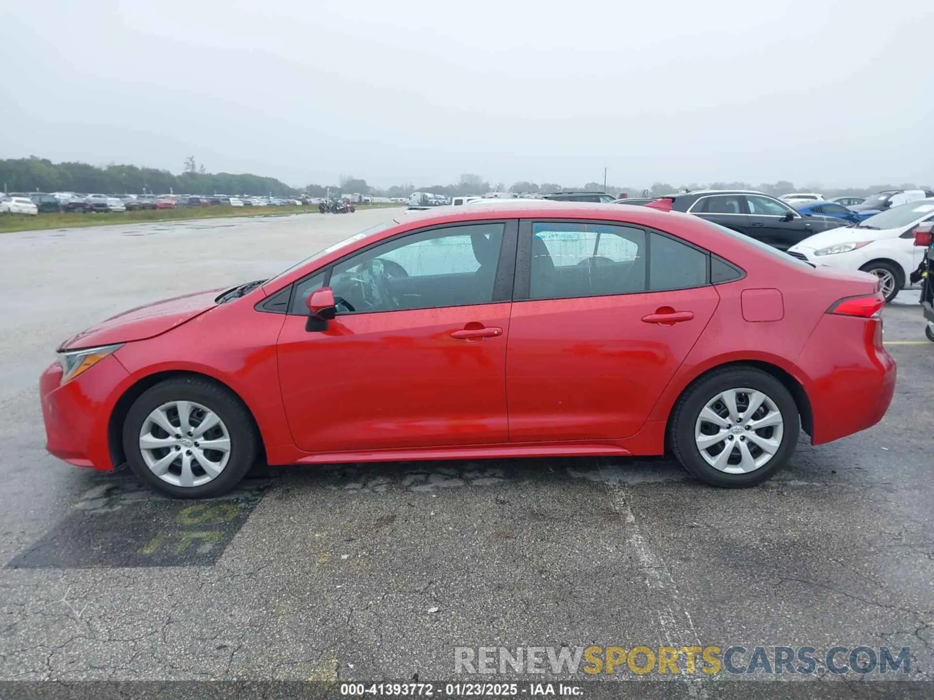 14 Photograph of a damaged car 5YFEPMAE3MP210784 TOYOTA COROLLA 2021