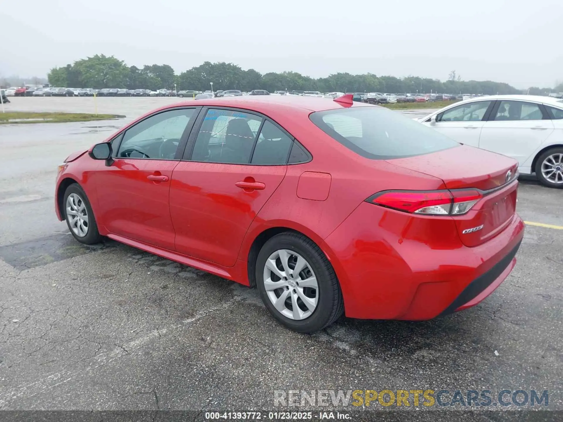 3 Photograph of a damaged car 5YFEPMAE3MP210784 TOYOTA COROLLA 2021
