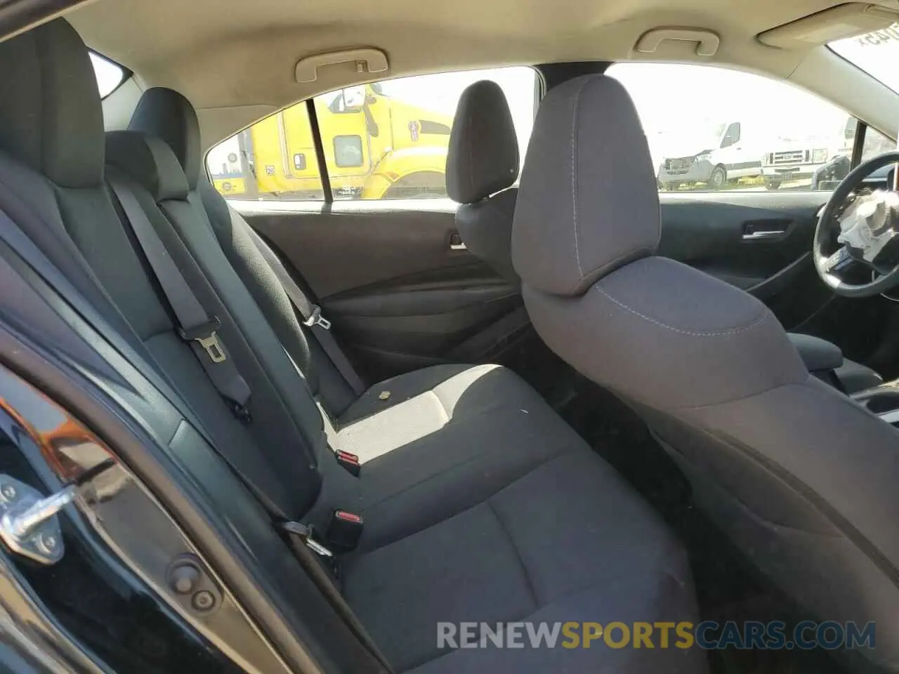 10 Фотография поврежденного автомобиля 5YFEPMAE3MP219050 TOYOTA COROLLA 2021
