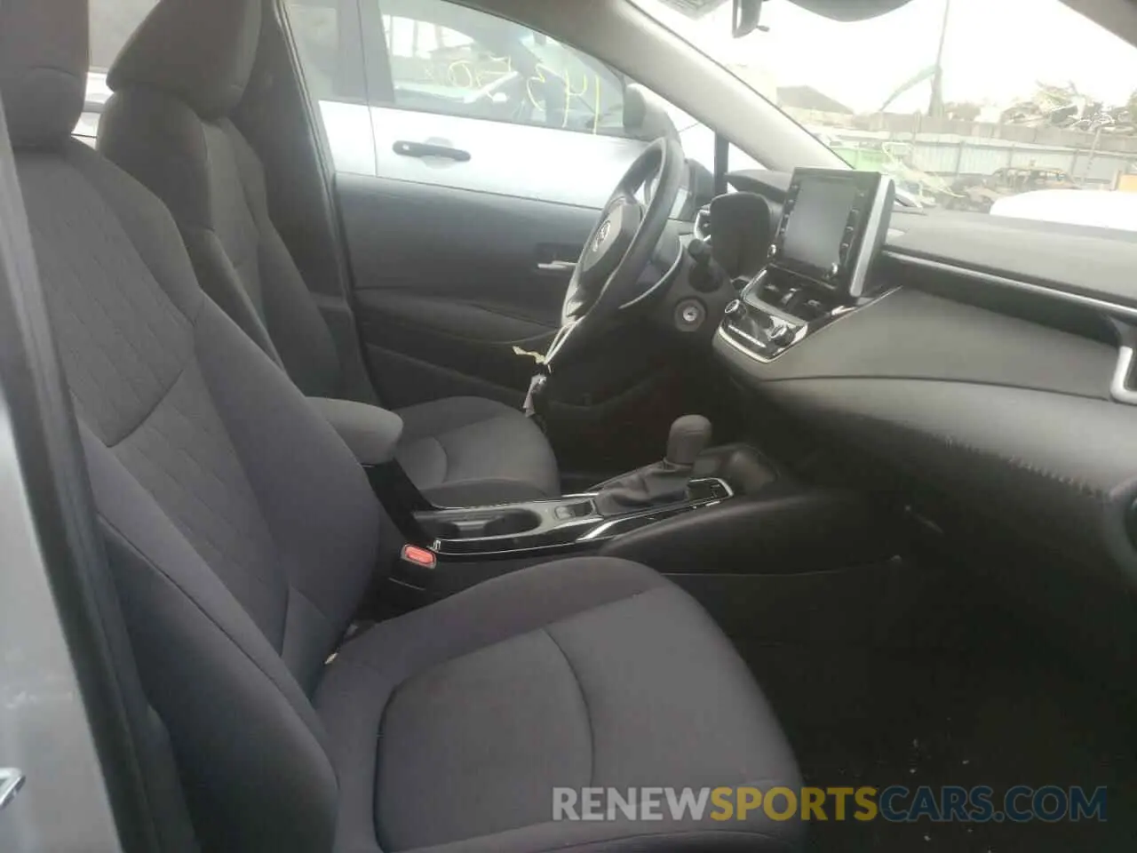 5 Photograph of a damaged car 5YFEPMAE3MP232297 TOYOTA COROLLA 2021