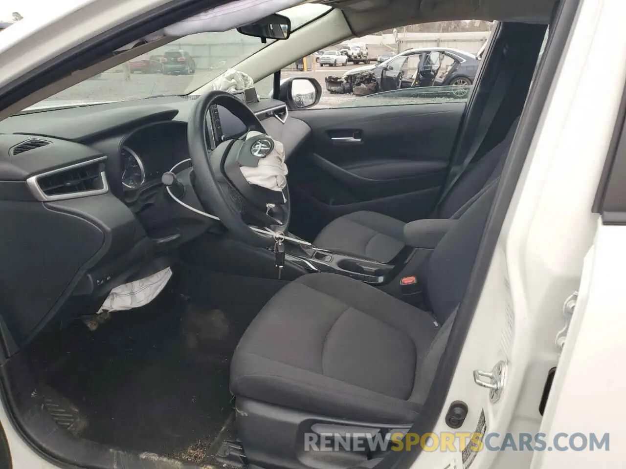 7 Photograph of a damaged car 5YFEPMAE3MP238665 TOYOTA COROLLA 2021