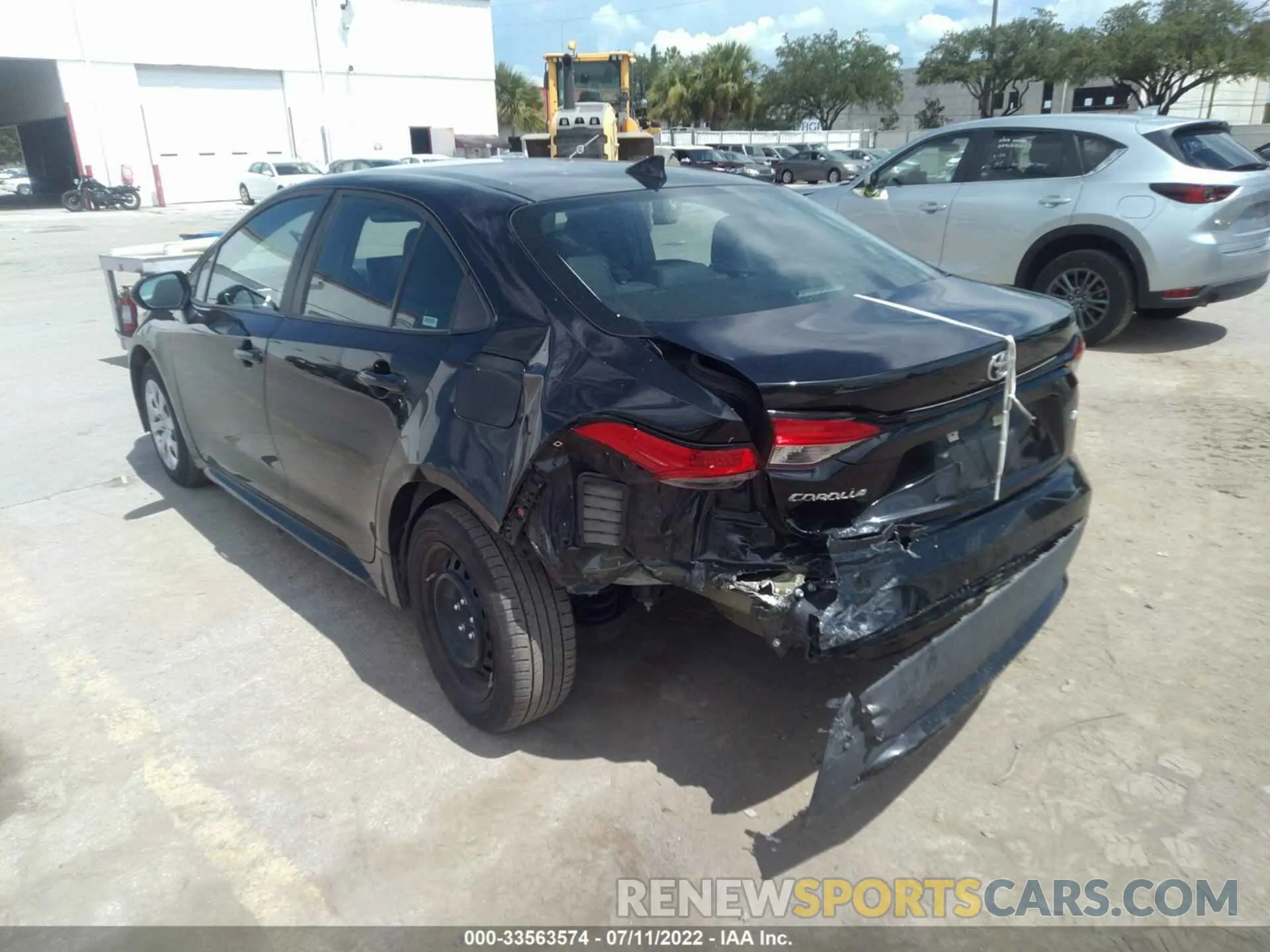 3 Photograph of a damaged car 5YFEPMAE3MP239041 TOYOTA COROLLA 2021