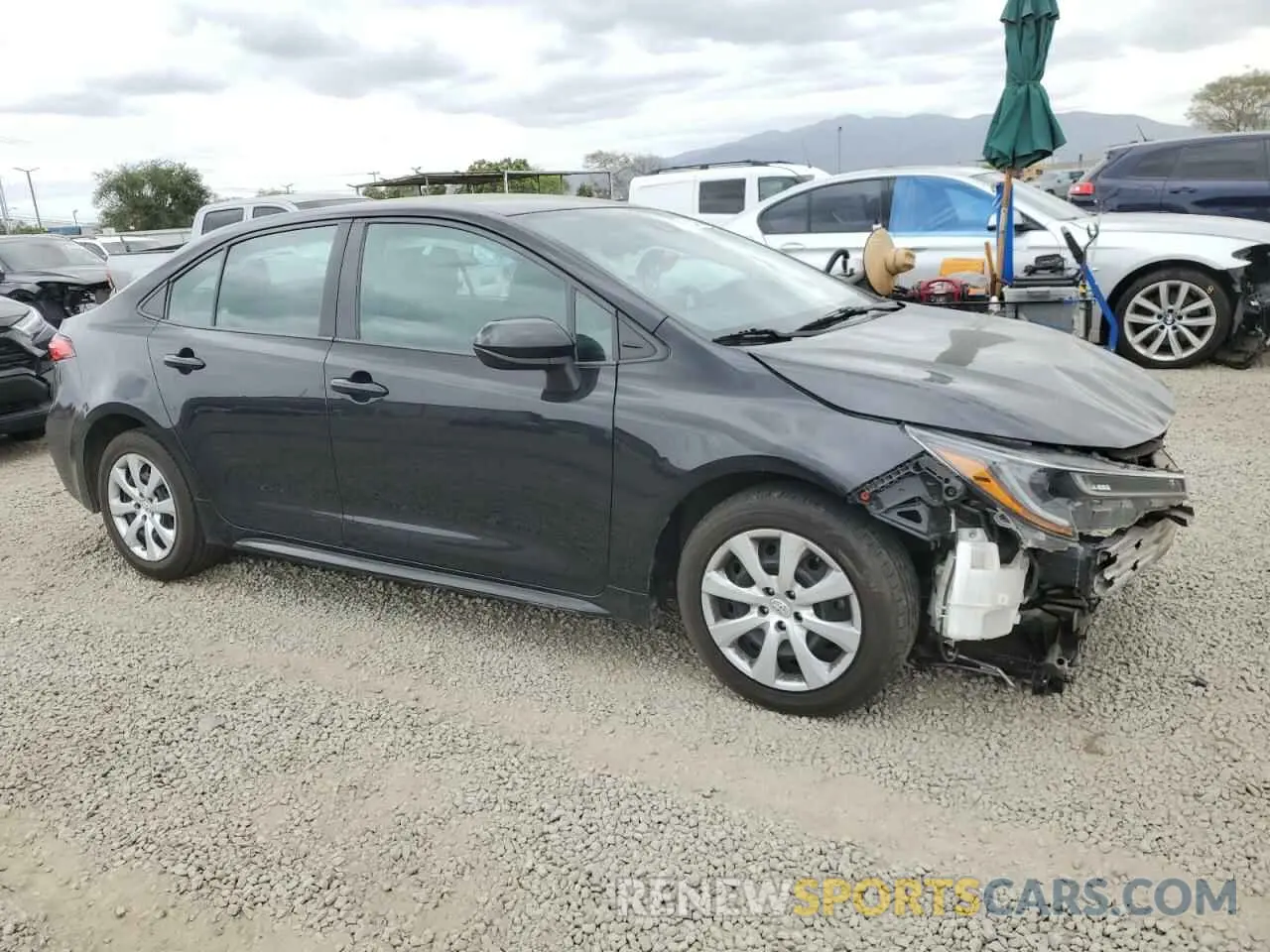 4 Photograph of a damaged car 5YFEPMAE3MP240383 TOYOTA COROLLA 2021