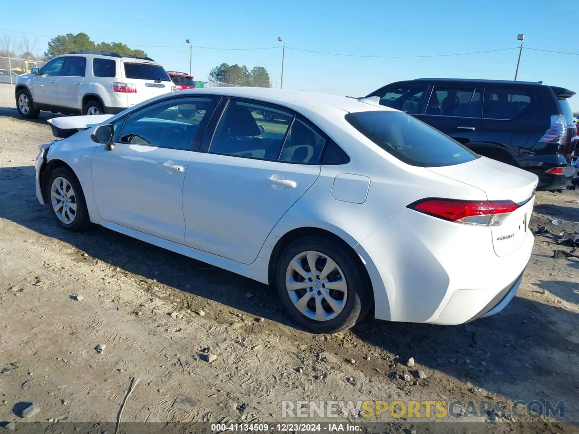 3 Фотография поврежденного автомобиля 5YFEPMAE3MP244692 TOYOTA COROLLA 2021