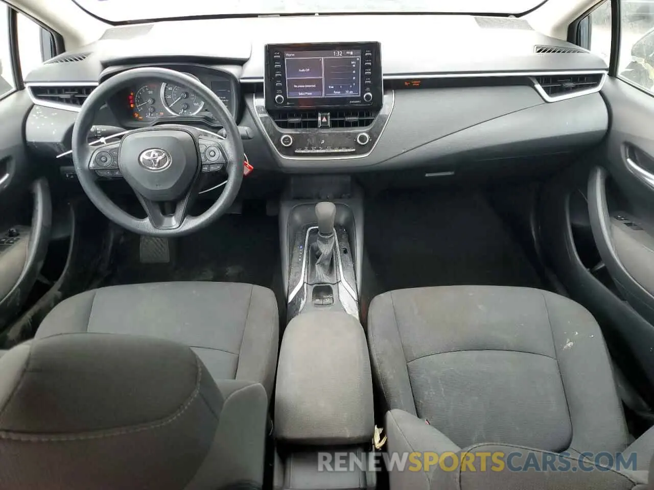 8 Photograph of a damaged car 5YFEPMAE3MP246846 TOYOTA COROLLA 2021