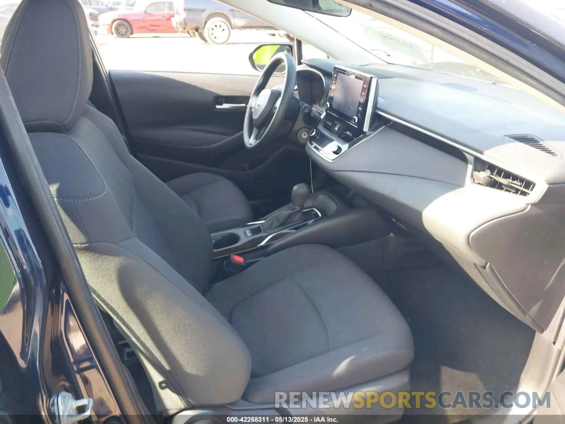 5 Photograph of a damaged car 5YFEPMAE3MP249018 TOYOTA COROLLA 2021
