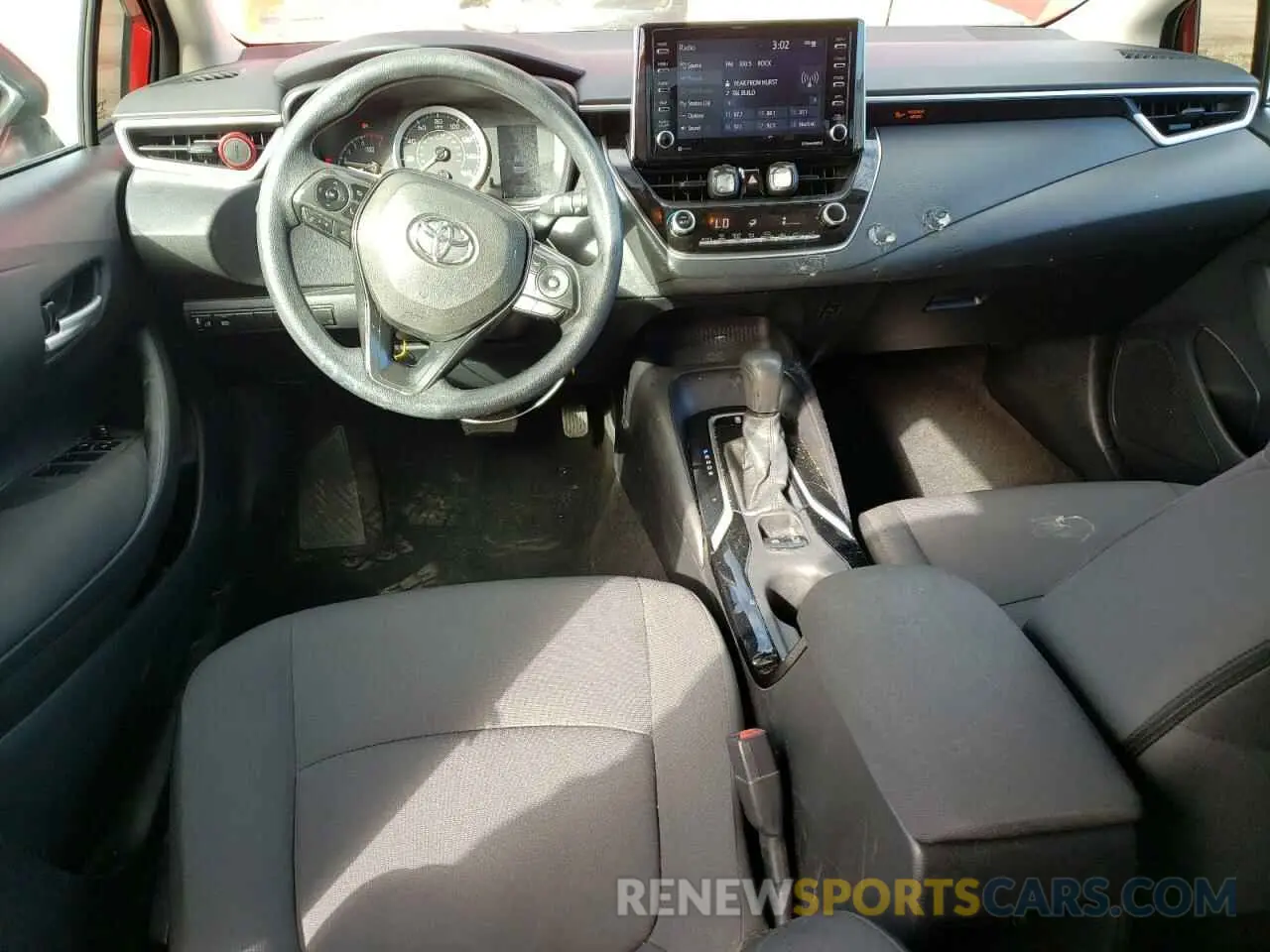 8 Photograph of a damaged car 5YFEPMAE3MP260097 TOYOTA COROLLA 2021