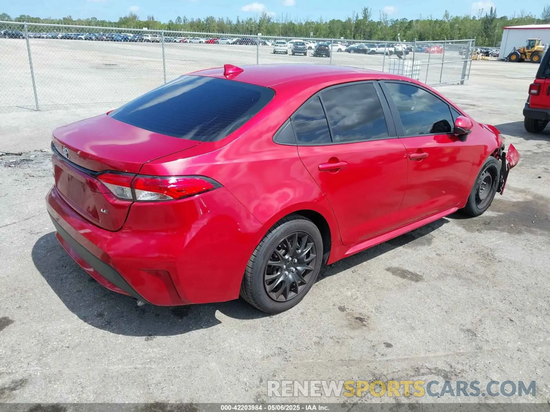 4 Photograph of a damaged car 5YFEPMAE3MP260682 TOYOTA COROLLA 2021
