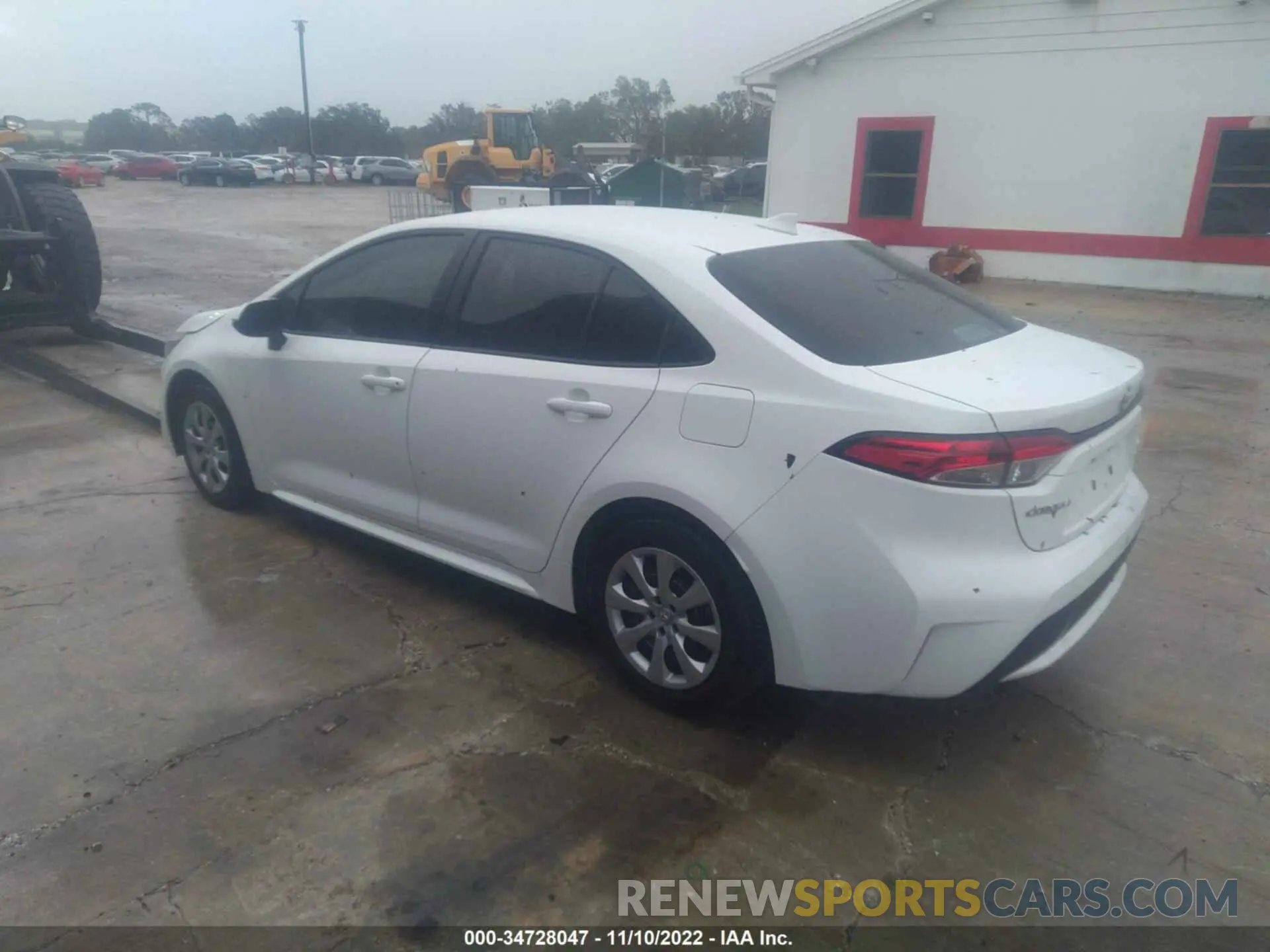3 Photograph of a damaged car 5YFEPMAE3MP266756 TOYOTA COROLLA 2021