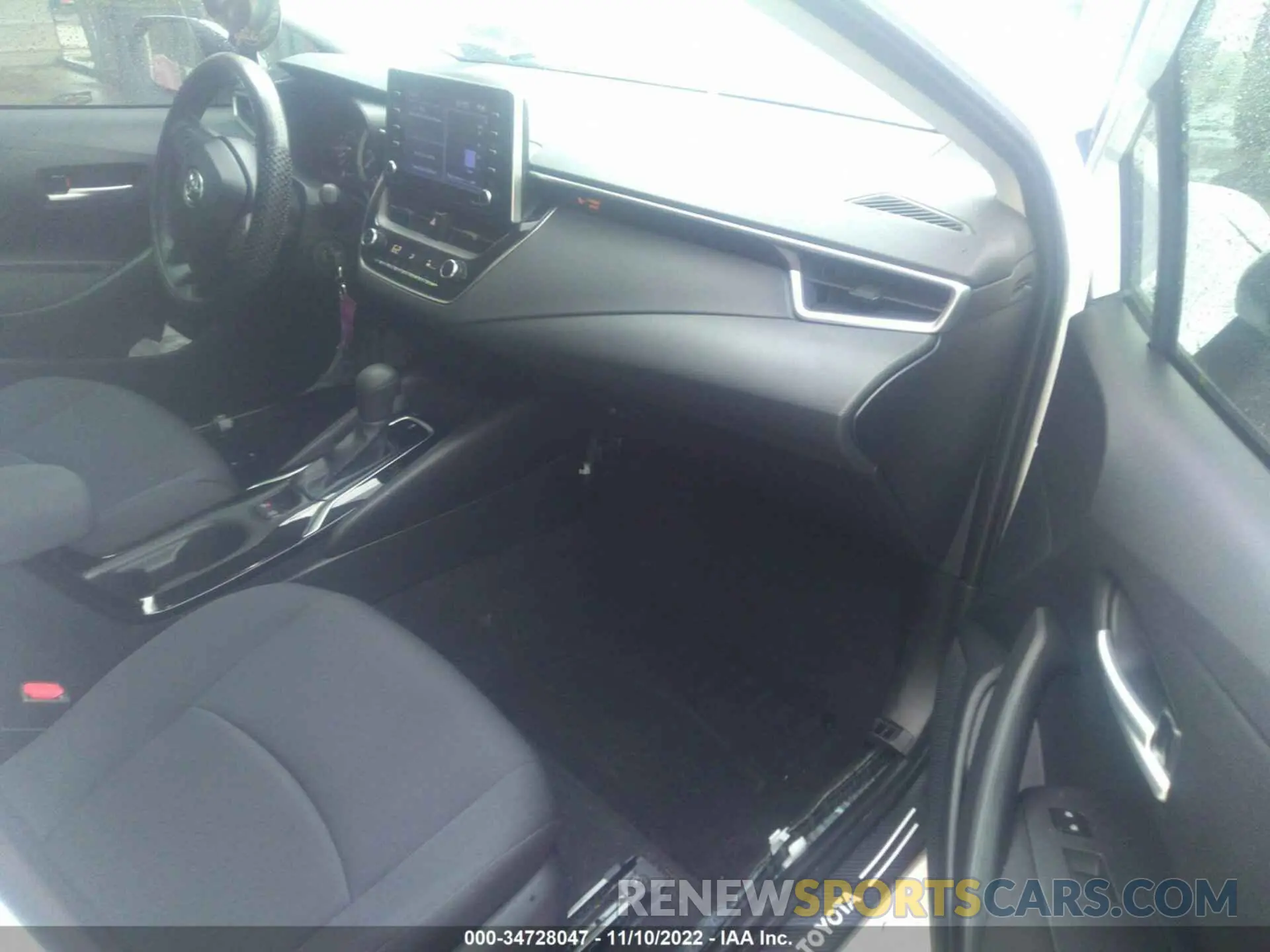 5 Photograph of a damaged car 5YFEPMAE3MP266756 TOYOTA COROLLA 2021