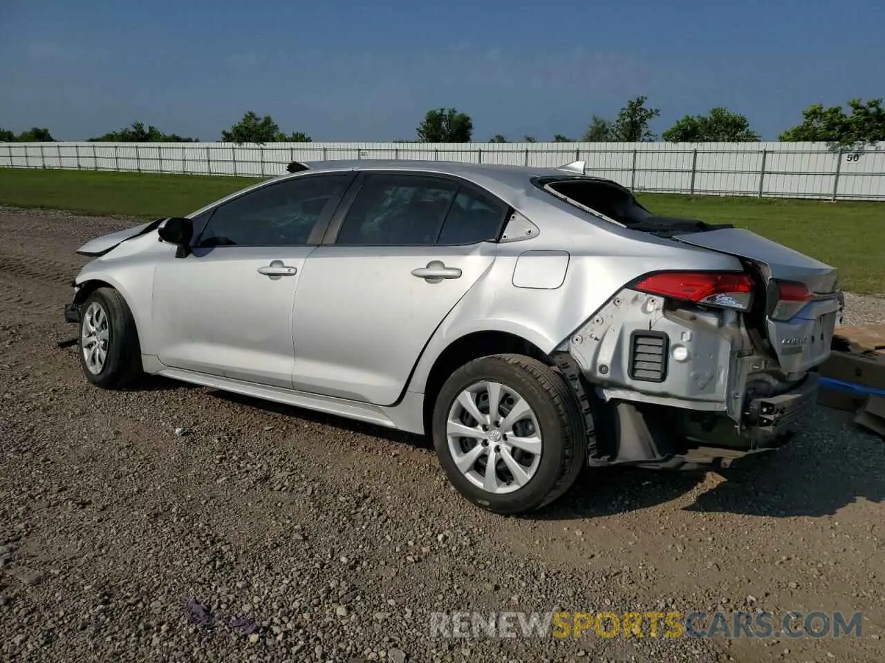 2 Photograph of a damaged car 5YFEPMAE4MP158470 TOYOTA COROLLA 2021