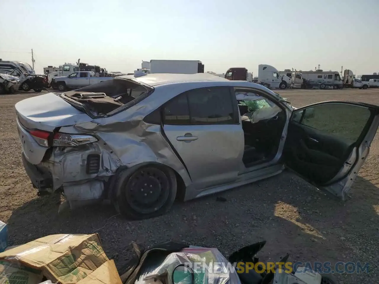3 Photograph of a damaged car 5YFEPMAE4MP158470 TOYOTA COROLLA 2021