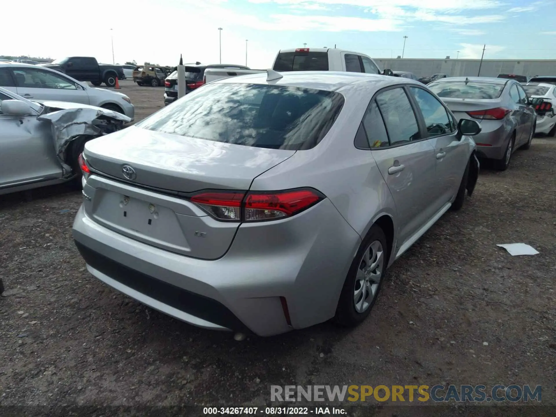 4 Photograph of a damaged car 5YFEPMAE4MP171297 TOYOTA COROLLA 2021