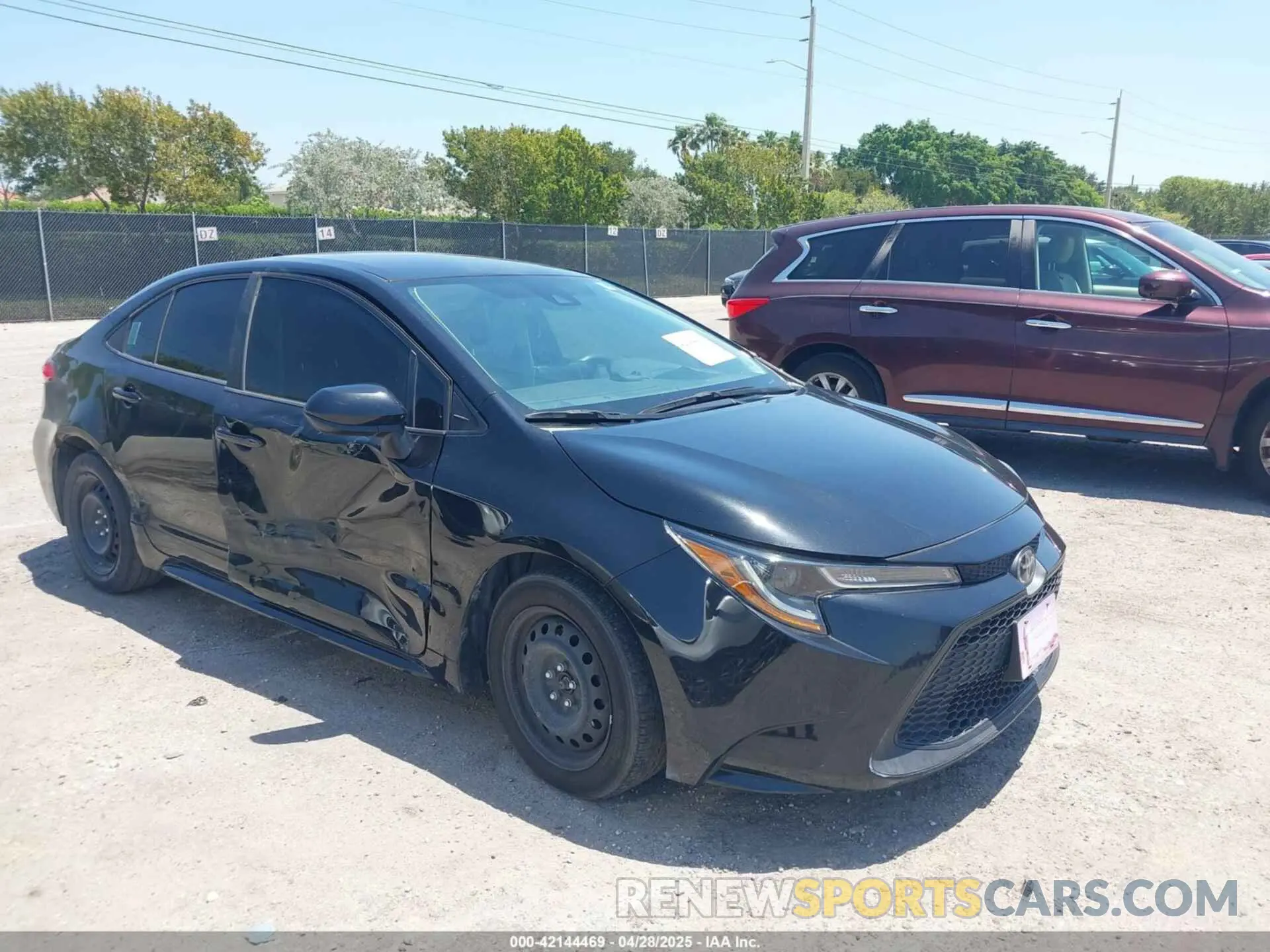 1 Фотография поврежденного автомобиля 5YFEPMAE4MP171641 TOYOTA COROLLA 2021