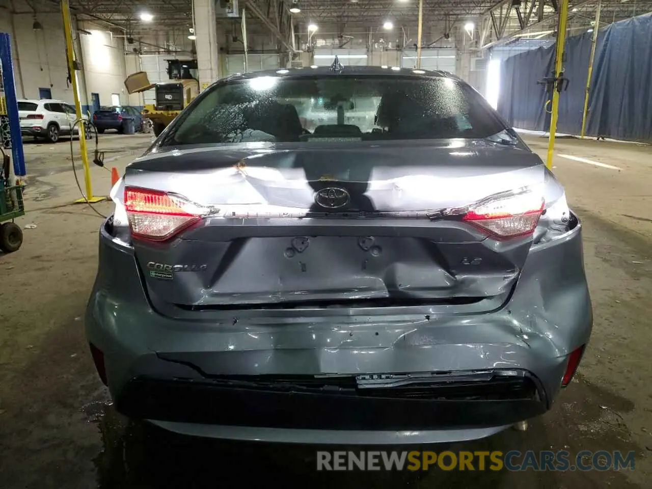 6 Photograph of a damaged car 5YFEPMAE4MP187080 TOYOTA COROLLA 2021
