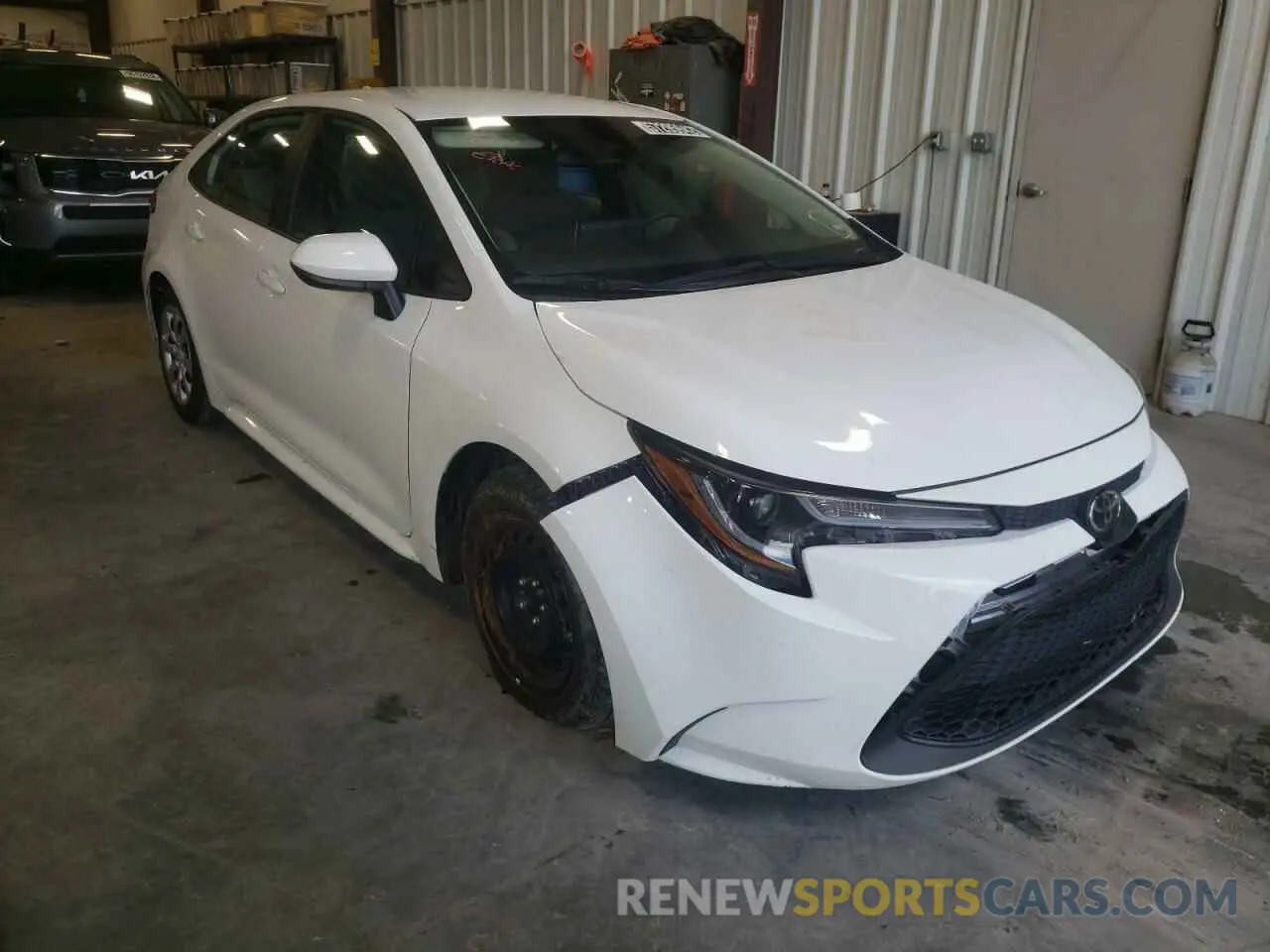 1 Photograph of a damaged car 5YFEPMAE4MP187547 TOYOTA COROLLA 2021