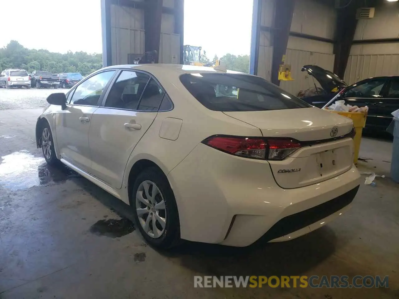 3 Photograph of a damaged car 5YFEPMAE4MP187547 TOYOTA COROLLA 2021
