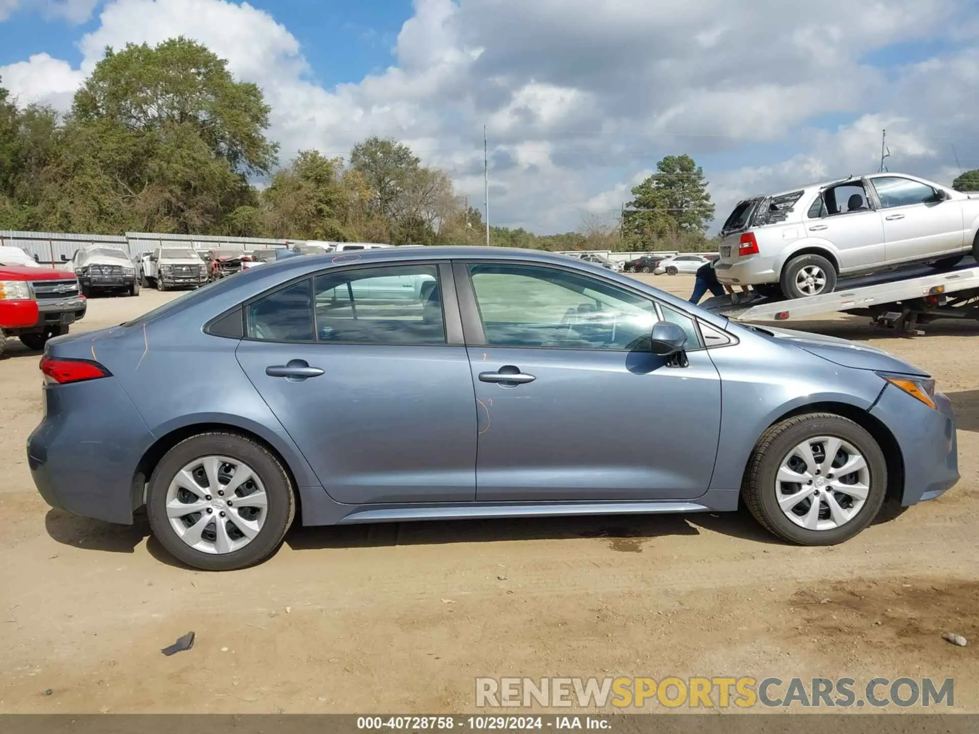 13 Photograph of a damaged car 5YFEPMAE4MP187838 TOYOTA COROLLA 2021