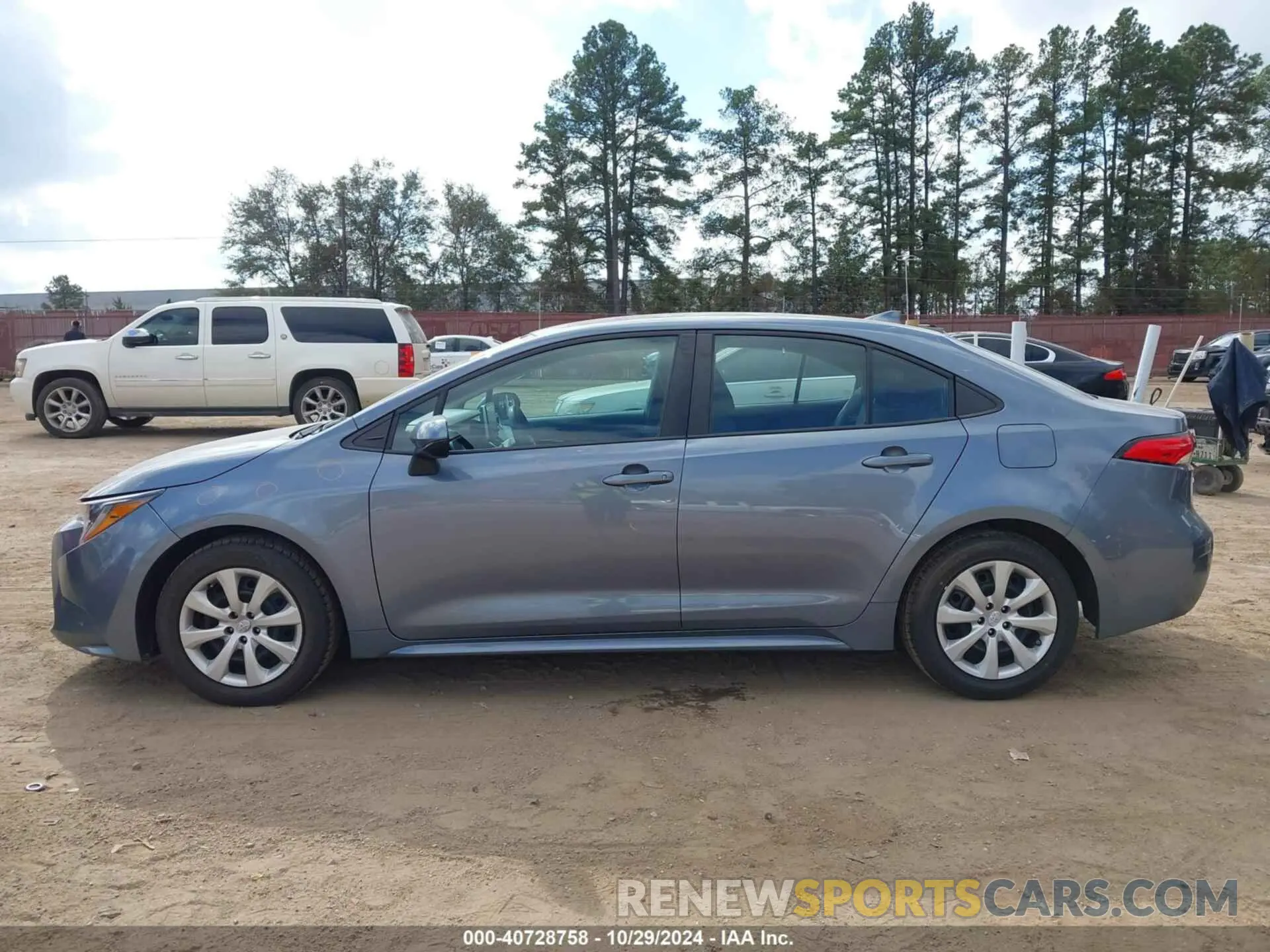 14 Photograph of a damaged car 5YFEPMAE4MP187838 TOYOTA COROLLA 2021