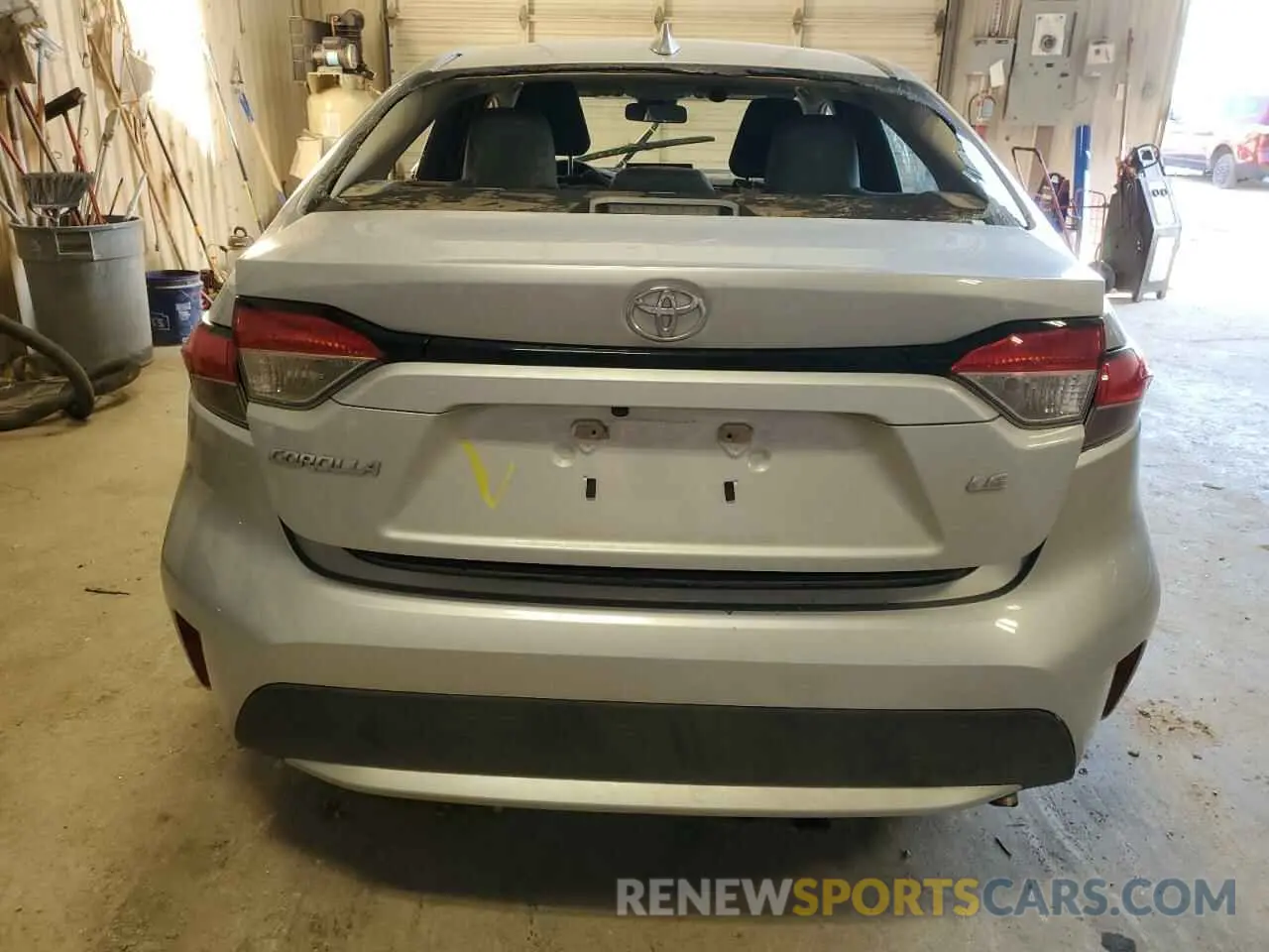 6 Photograph of a damaged car 5YFEPMAE4MP191081 TOYOTA COROLLA 2021