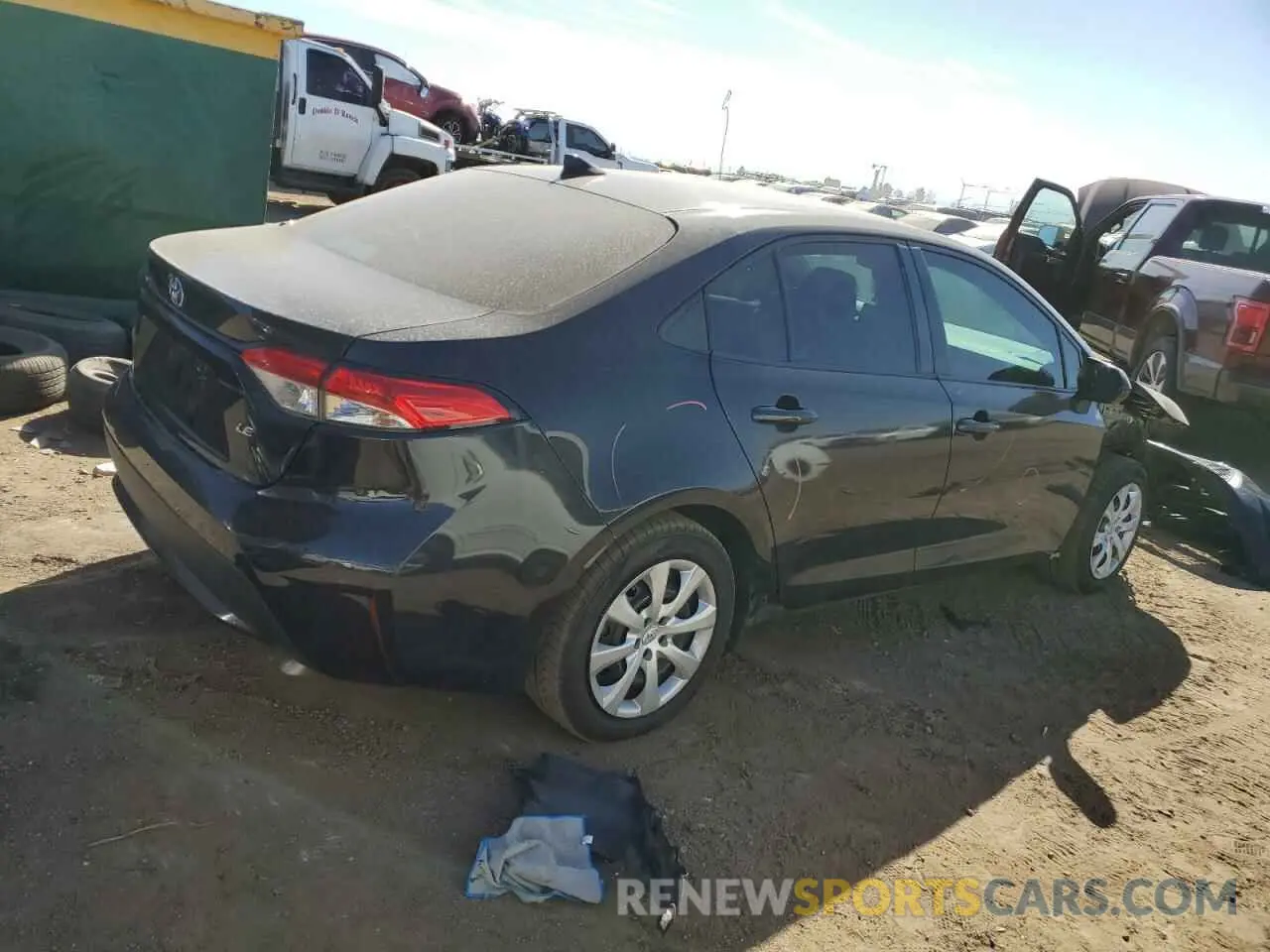3 Photograph of a damaged car 5YFEPMAE4MP194031 TOYOTA COROLLA 2021