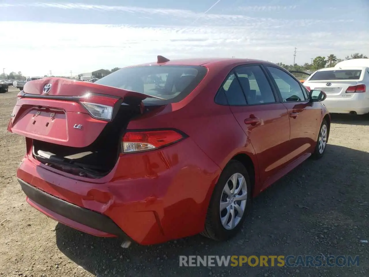 4 Photograph of a damaged car 5YFEPMAE4MP213726 TOYOTA COROLLA 2021