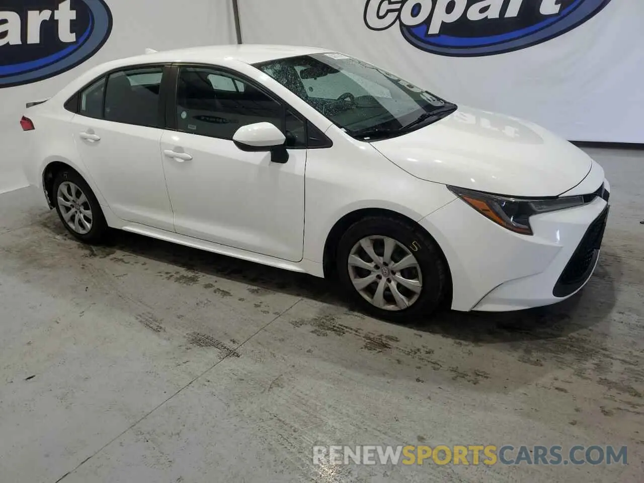 4 Photograph of a damaged car 5YFEPMAE4MP223575 TOYOTA COROLLA 2021