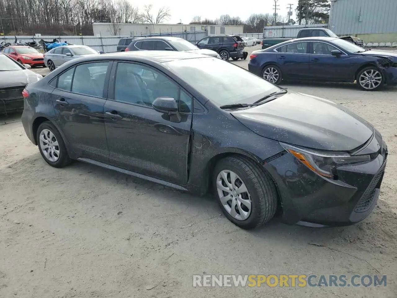 4 Photograph of a damaged car 5YFEPMAE4MP229697 TOYOTA COROLLA 2021