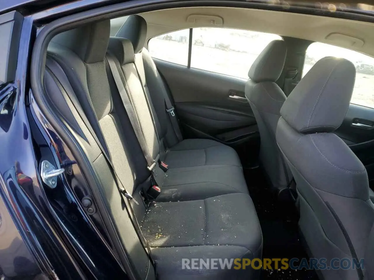 10 Photograph of a damaged car 5YFEPMAE4MP231403 TOYOTA COROLLA 2021