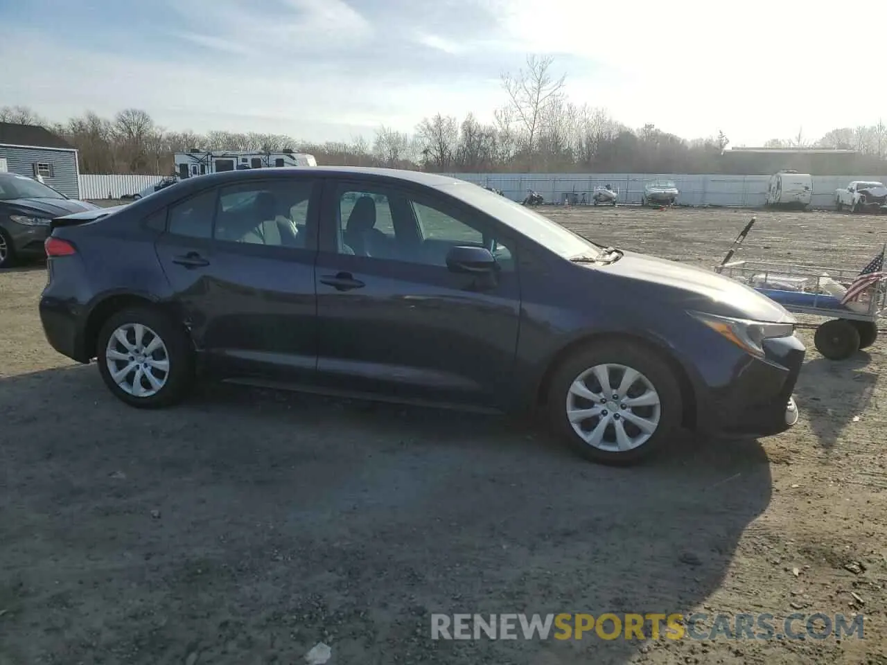 4 Photograph of a damaged car 5YFEPMAE4MP231403 TOYOTA COROLLA 2021