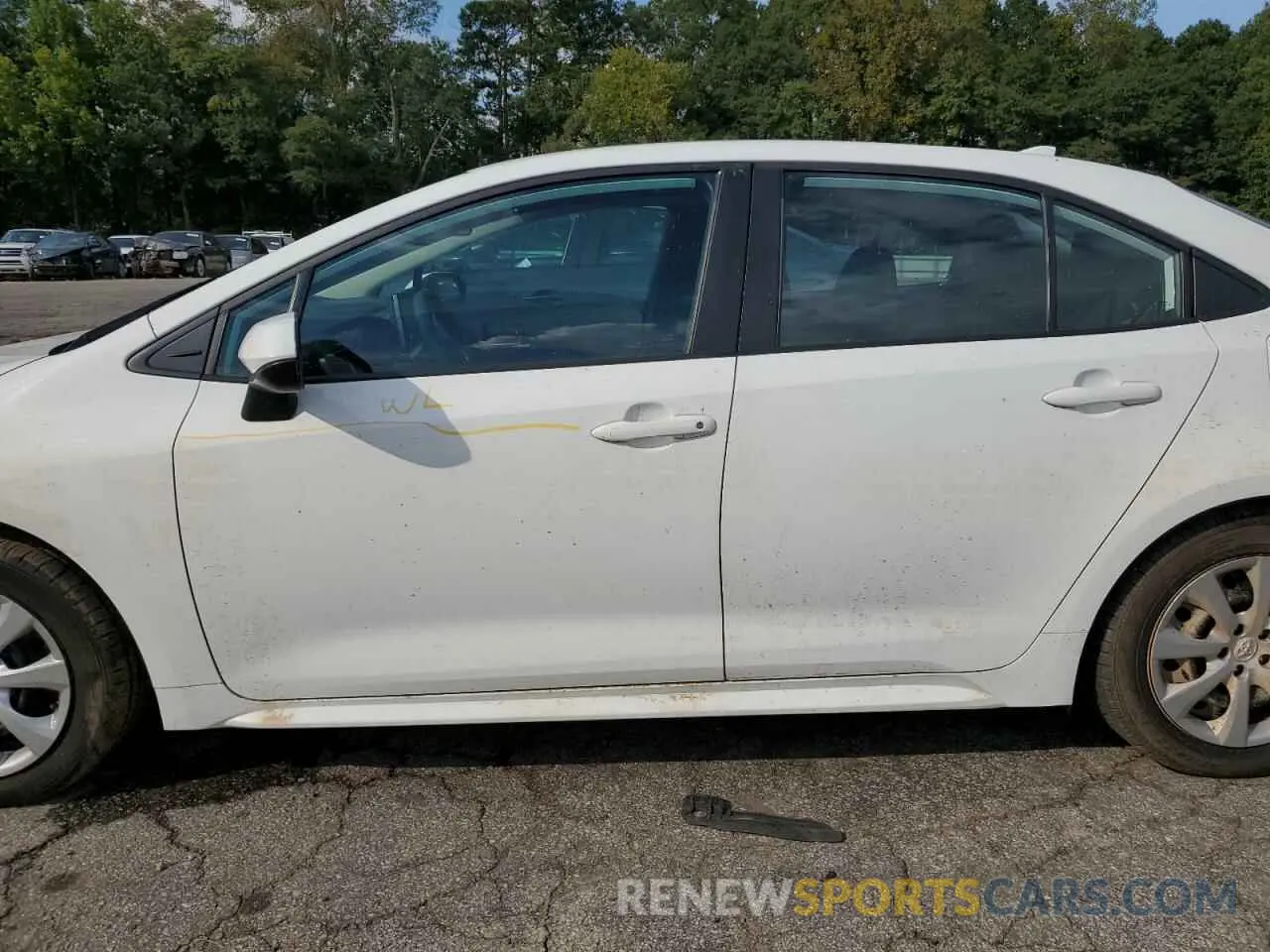 12 Photograph of a damaged car 5YFEPMAE4MP261422 TOYOTA COROLLA 2021