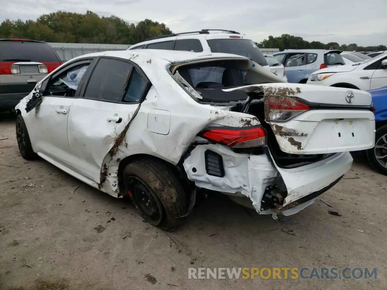 3 Photograph of a damaged car 5YFEPMAE4MP269570 TOYOTA COROLLA 2021