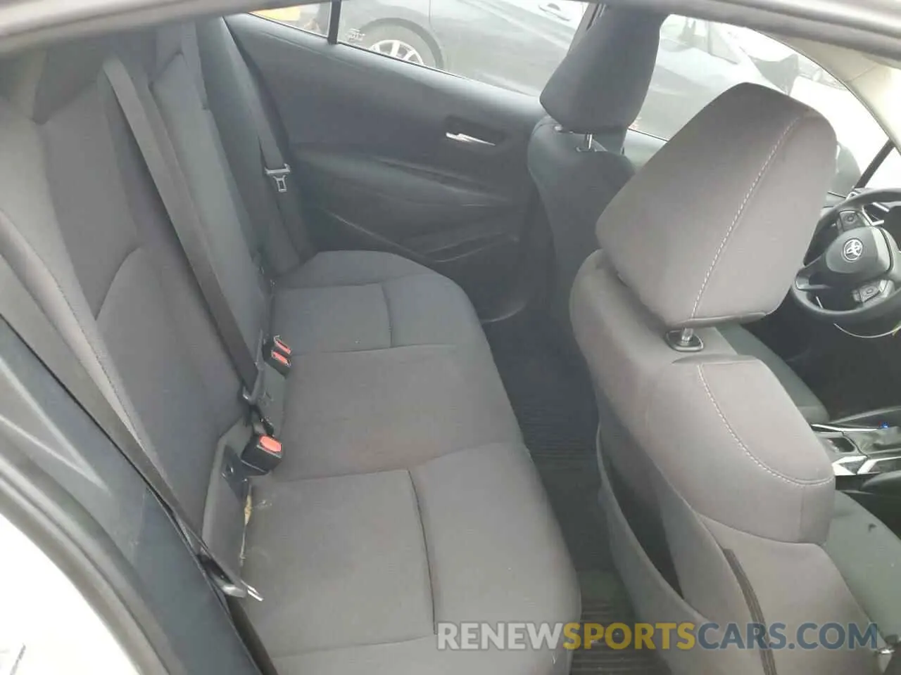 10 Photograph of a damaged car 5YFEPMAE5MP155996 TOYOTA COROLLA 2021
