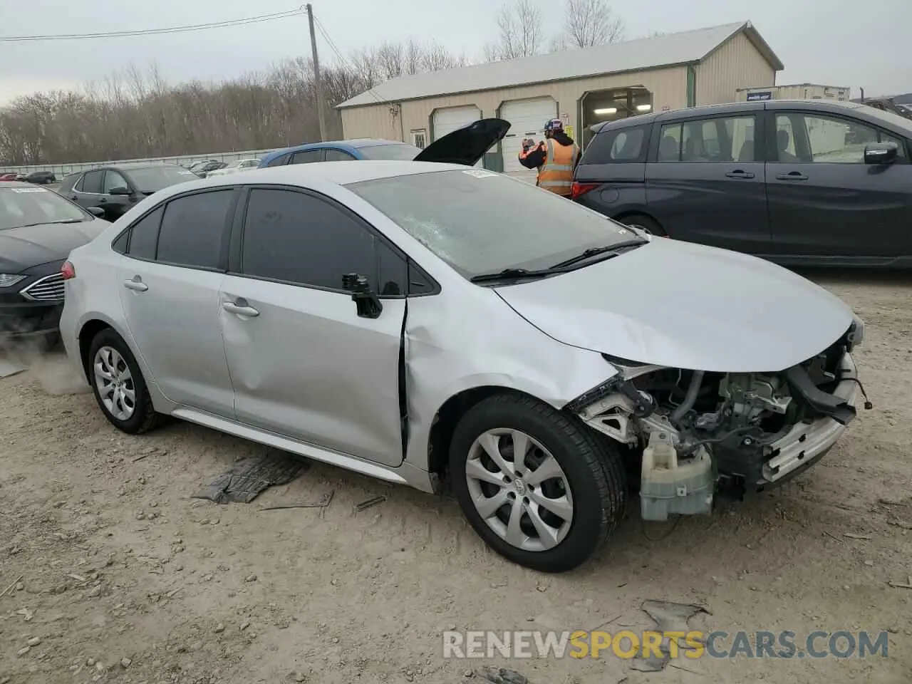 4 Photograph of a damaged car 5YFEPMAE5MP155996 TOYOTA COROLLA 2021