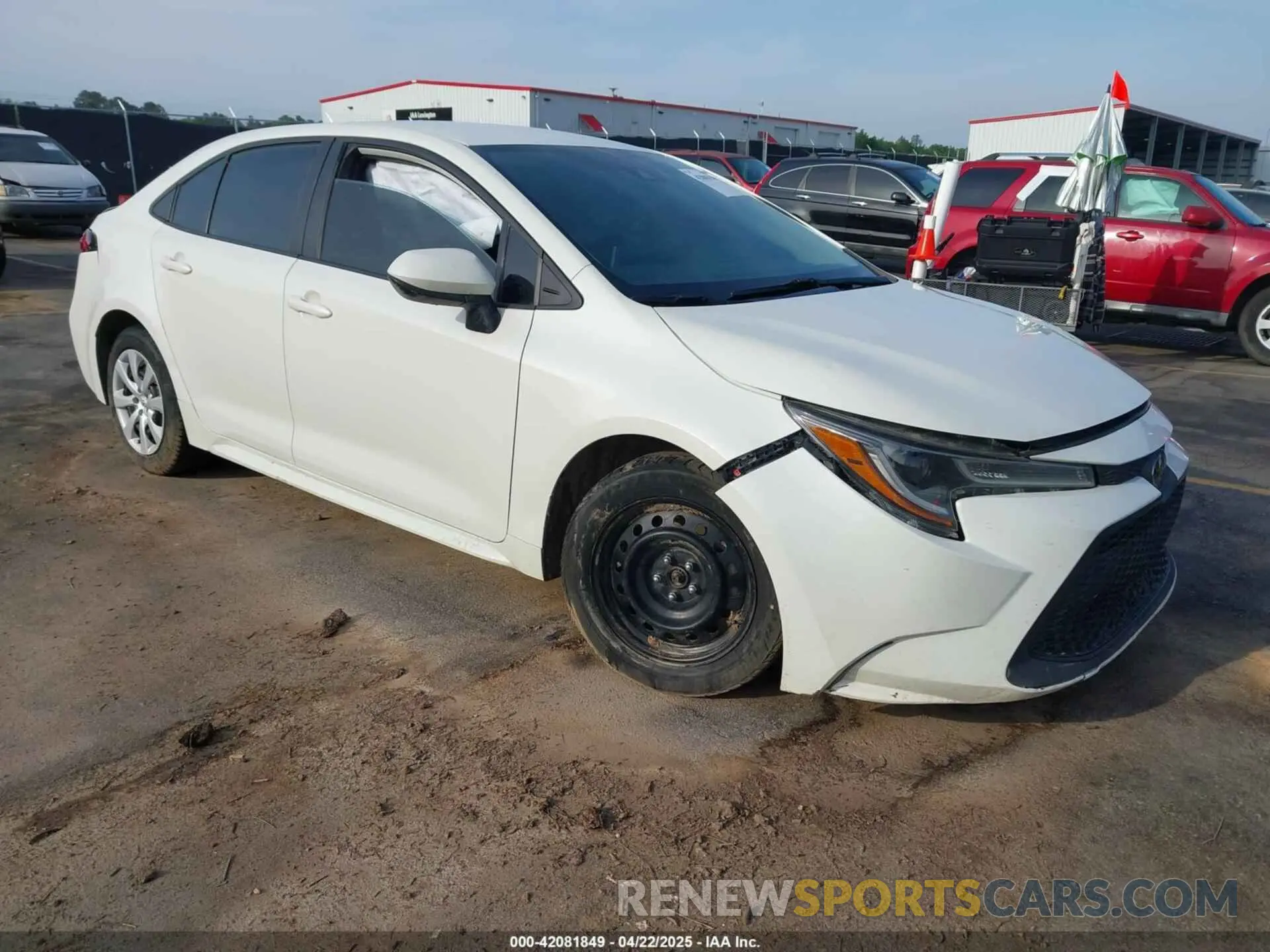 1 Фотография поврежденного автомобиля 5YFEPMAE5MP163371 TOYOTA COROLLA 2021