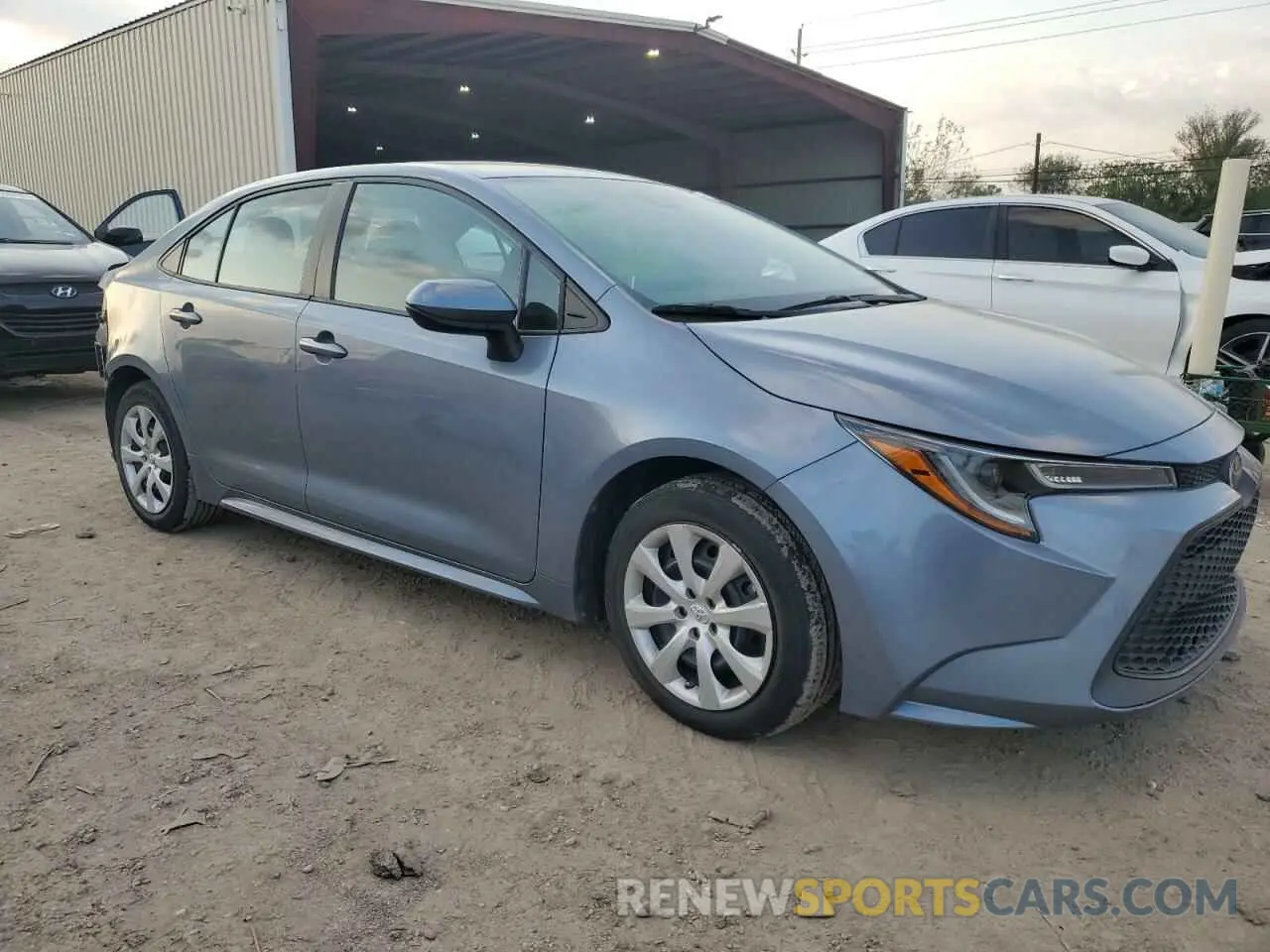 4 Photograph of a damaged car 5YFEPMAE5MP164830 TOYOTA COROLLA 2021