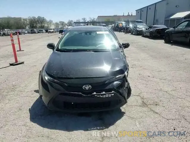 11 Photograph of a damaged car 5YFEPMAE5MP179862 TOYOTA COROLLA 2021