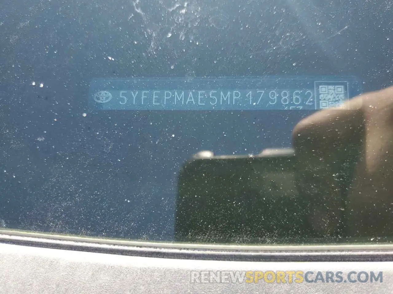 15 Photograph of a damaged car 5YFEPMAE5MP179862 TOYOTA COROLLA 2021