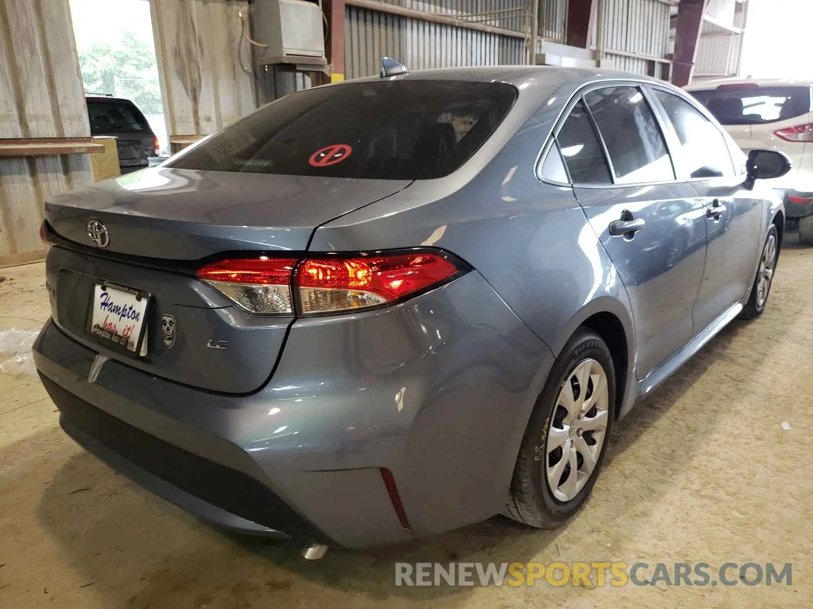 4 Photograph of a damaged car 5YFEPMAE5MP202184 TOYOTA COROLLA 2021