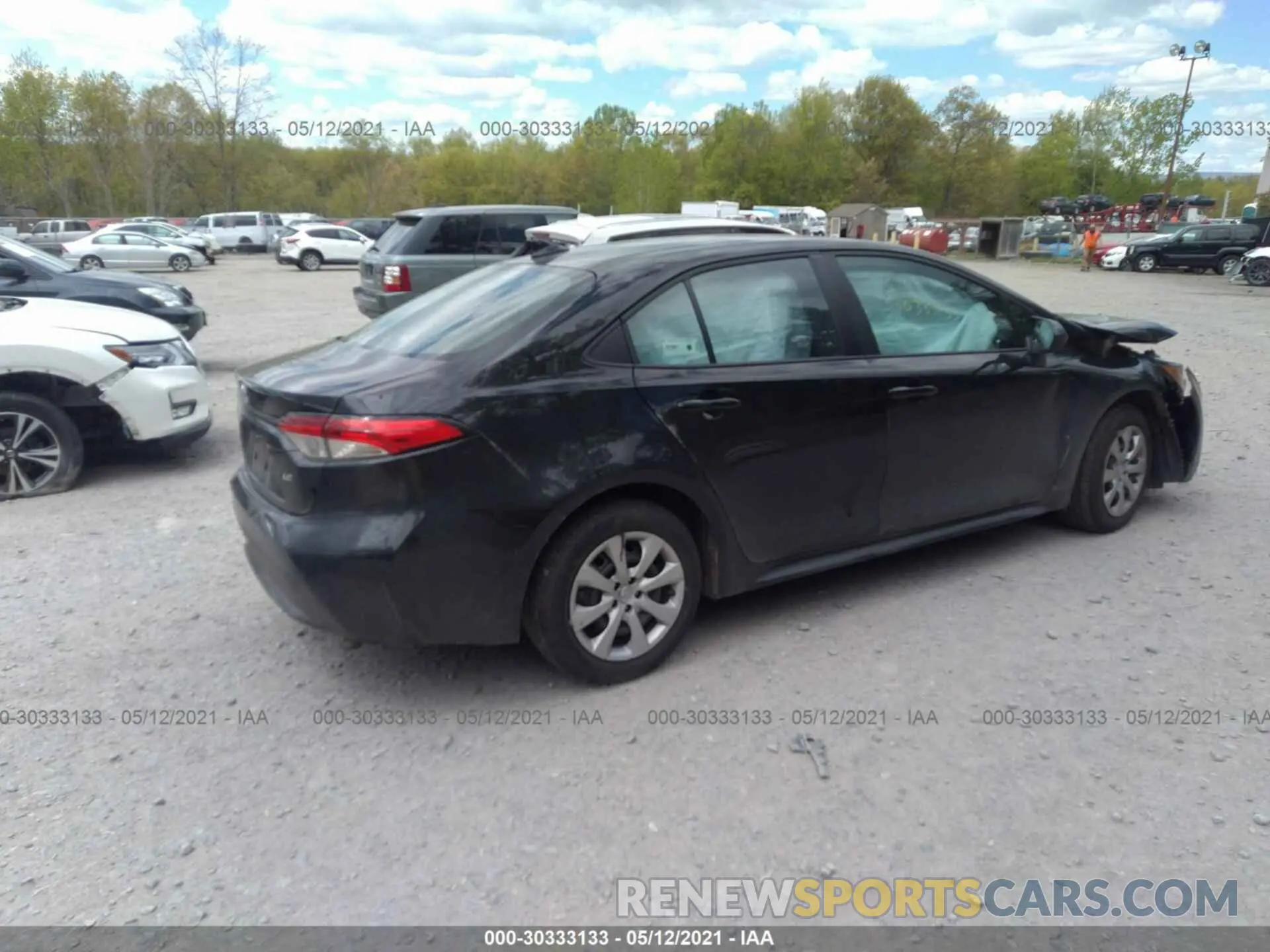 4 Photograph of a damaged car 5YFEPMAE5MP212701 TOYOTA COROLLA 2021