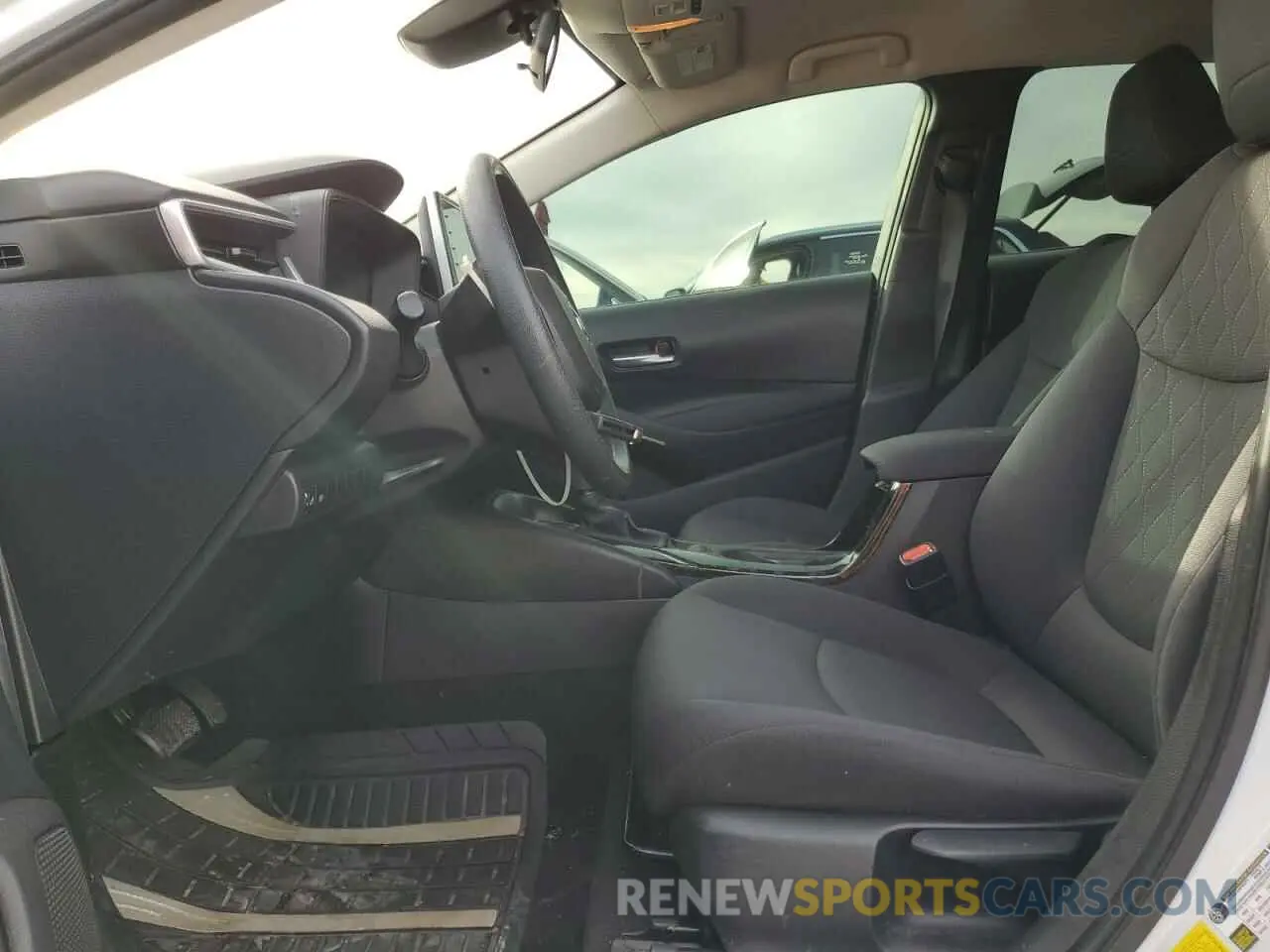 7 Photograph of a damaged car 5YFEPMAE5MP216280 TOYOTA COROLLA 2021