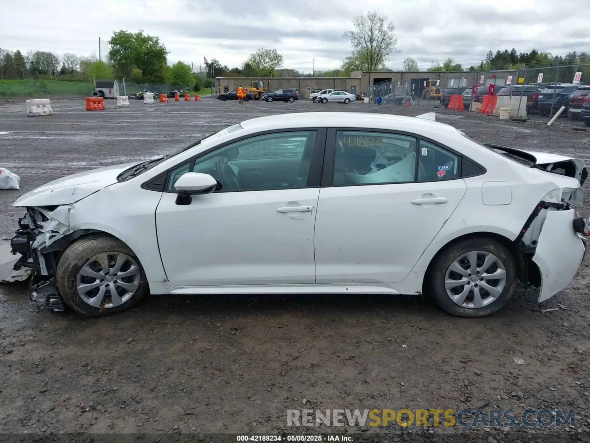 14 Фотография поврежденного автомобиля 5YFEPMAE5MP216327 TOYOTA COROLLA 2021