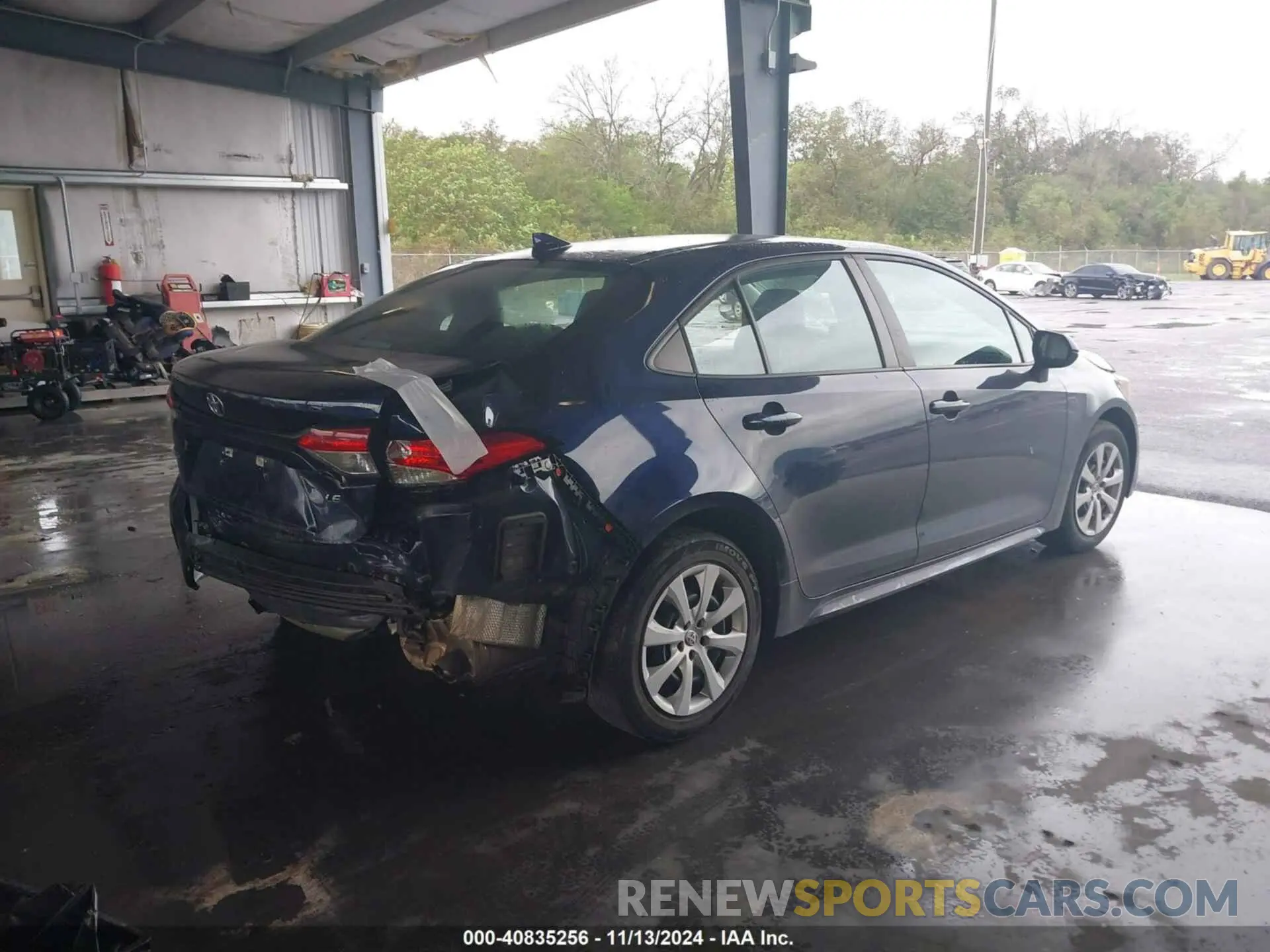 4 Photograph of a damaged car 5YFEPMAE5MP217607 TOYOTA COROLLA 2021